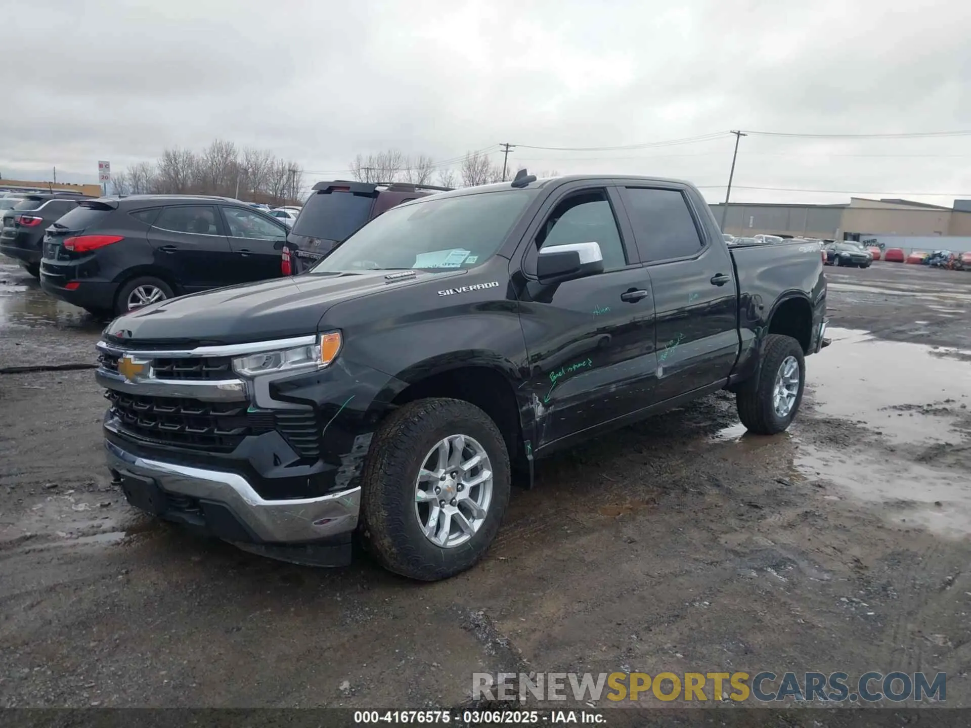 2 fotografías del automóvil dañado 1GCPKKEK1SZ107524 CHEVROLET SILVERADO 1500 2025