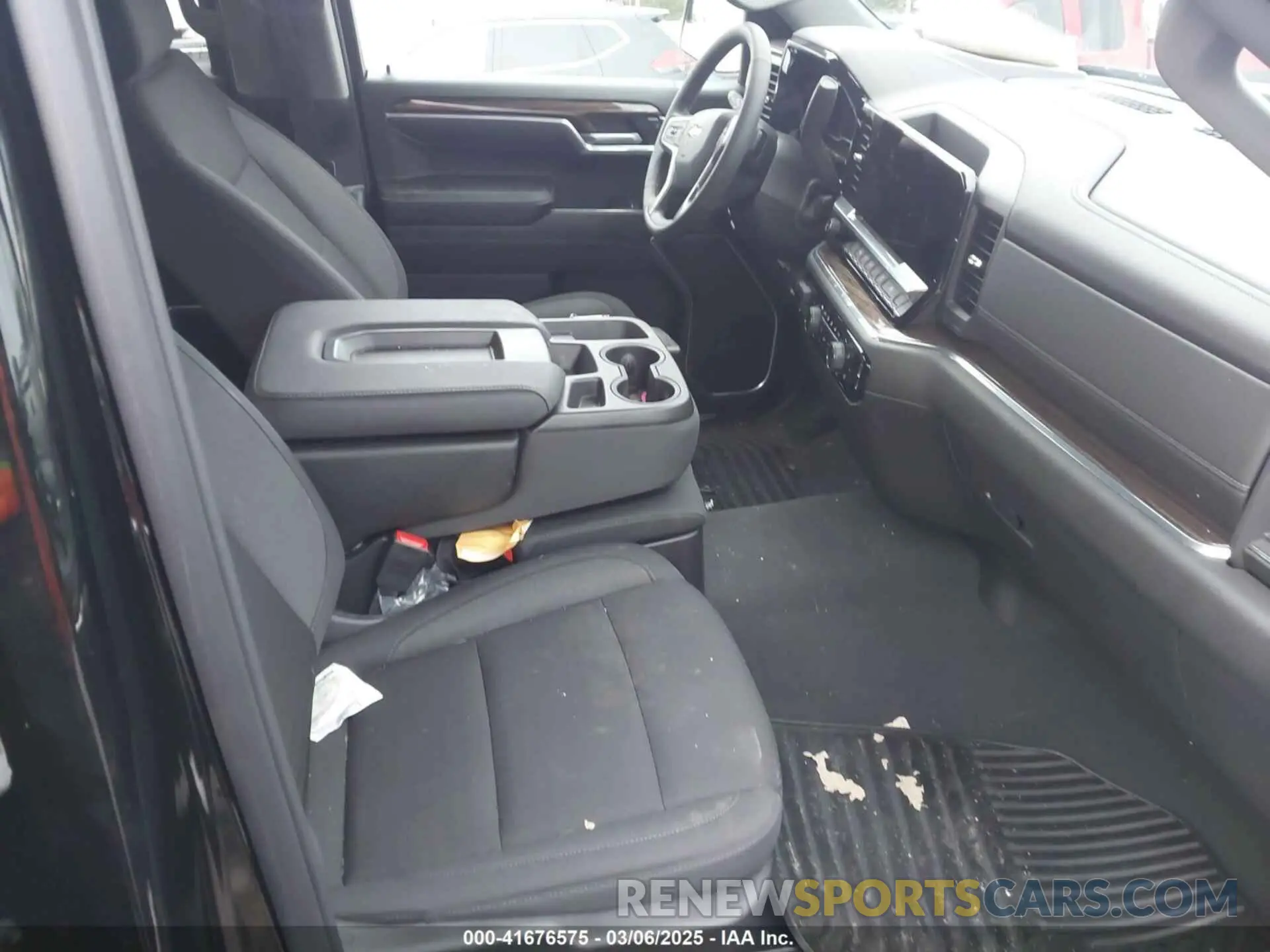 5 fotografías del automóvil dañado 1GCPKKEK1SZ107524 CHEVROLET SILVERADO 1500 2025