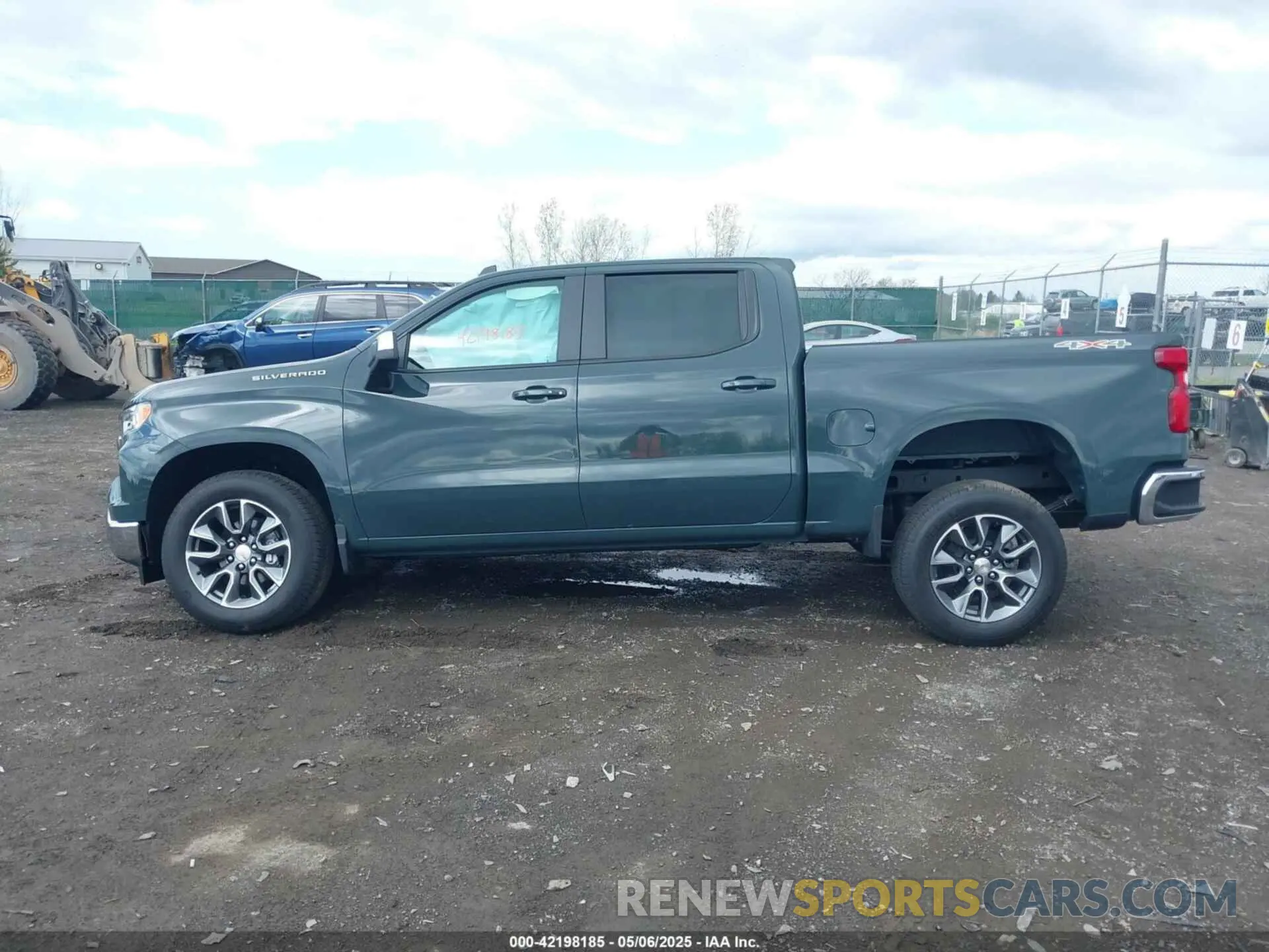 14 fotografías del automóvil dañado 1GCPKKEK7SZ161863 CHEVROLET SILVERADO 1500 2025