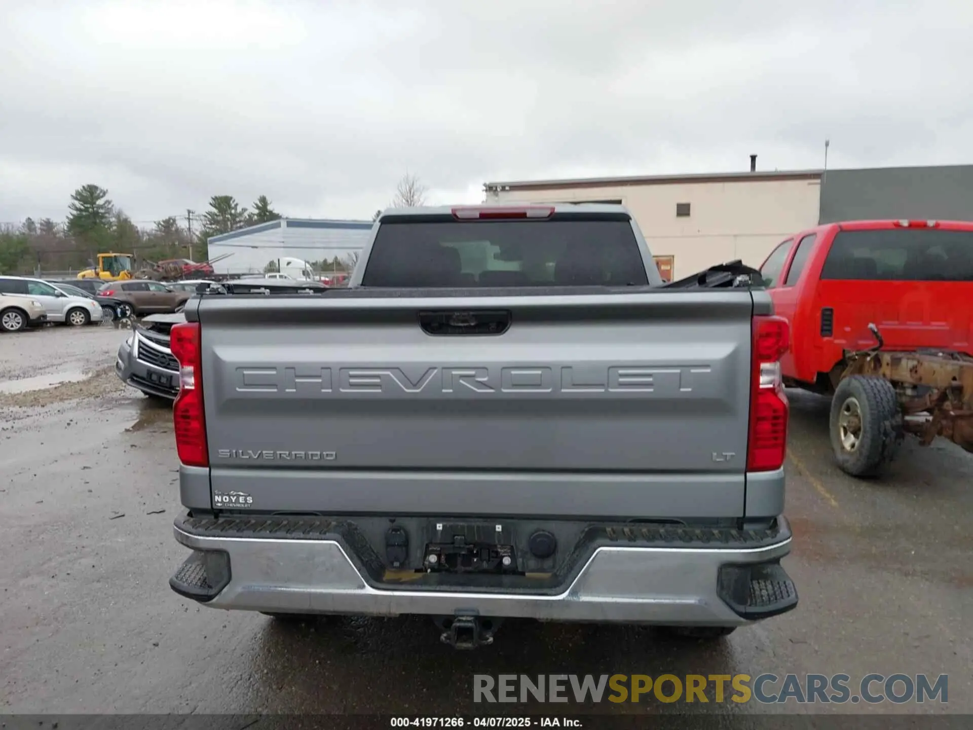 13 fotografías del automóvil dañado 1GCRKKEK3SZ107436 CHEVROLET SILVERADO 1500 2025
