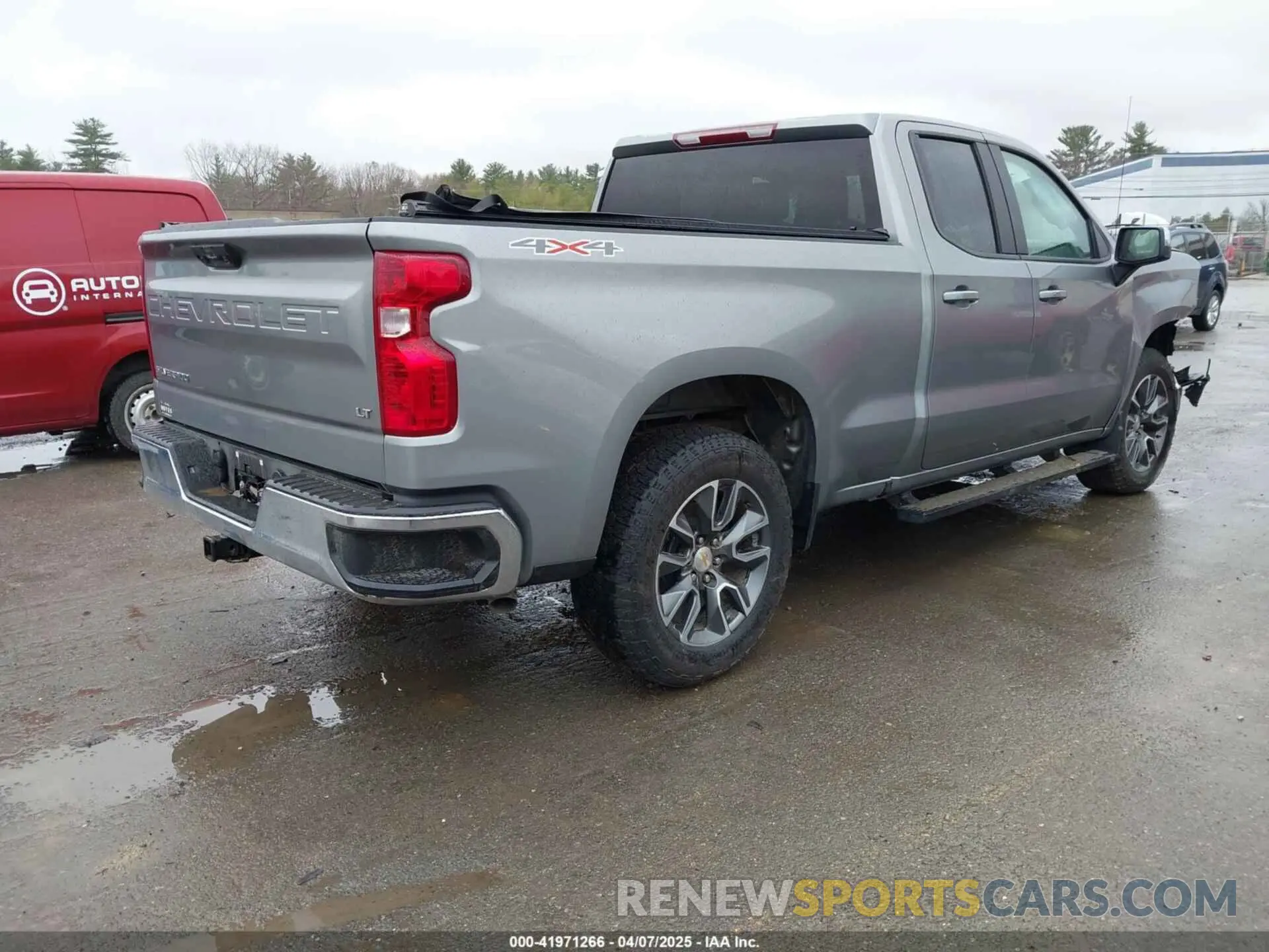 2 fotografías del automóvil dañado 1GCRKKEK3SZ107436 CHEVROLET SILVERADO 1500 2025