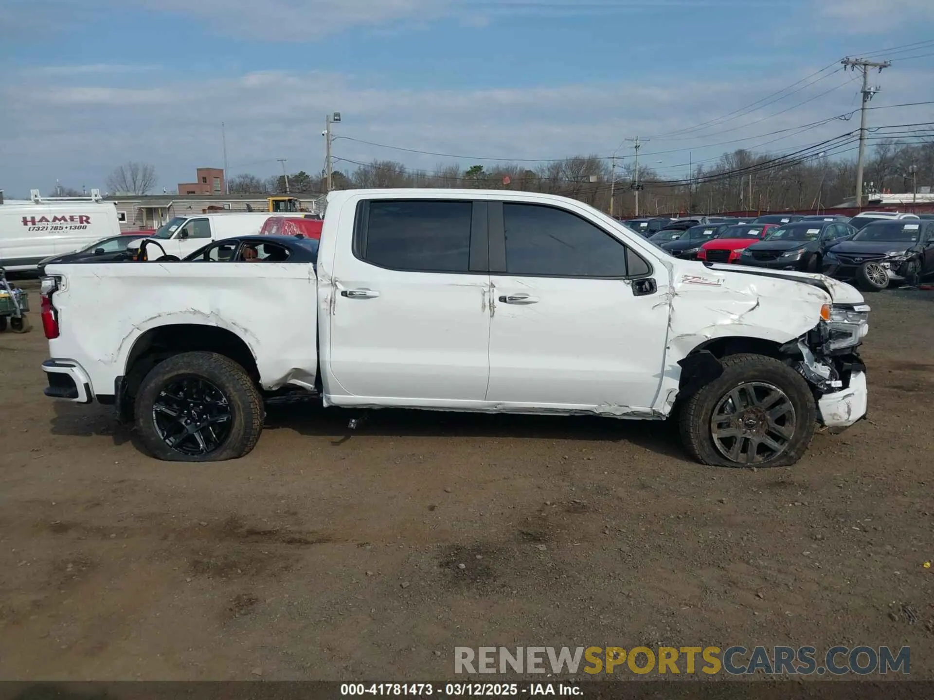 13 fotografías del automóvil dañado 2GCUKEED4S1135834 CHEVROLET SILVERADO 1500 2025