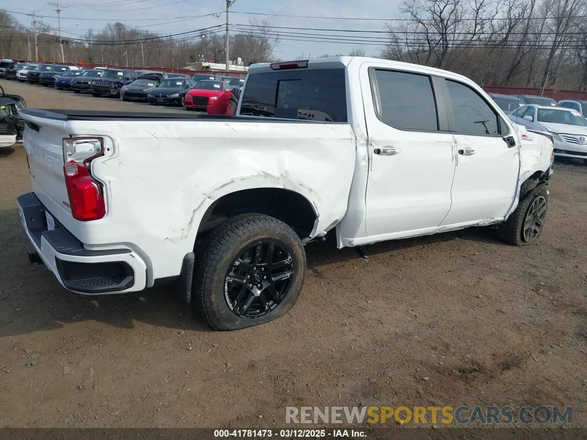 4 fotografías del automóvil dañado 2GCUKEED4S1135834 CHEVROLET SILVERADO 1500 2025