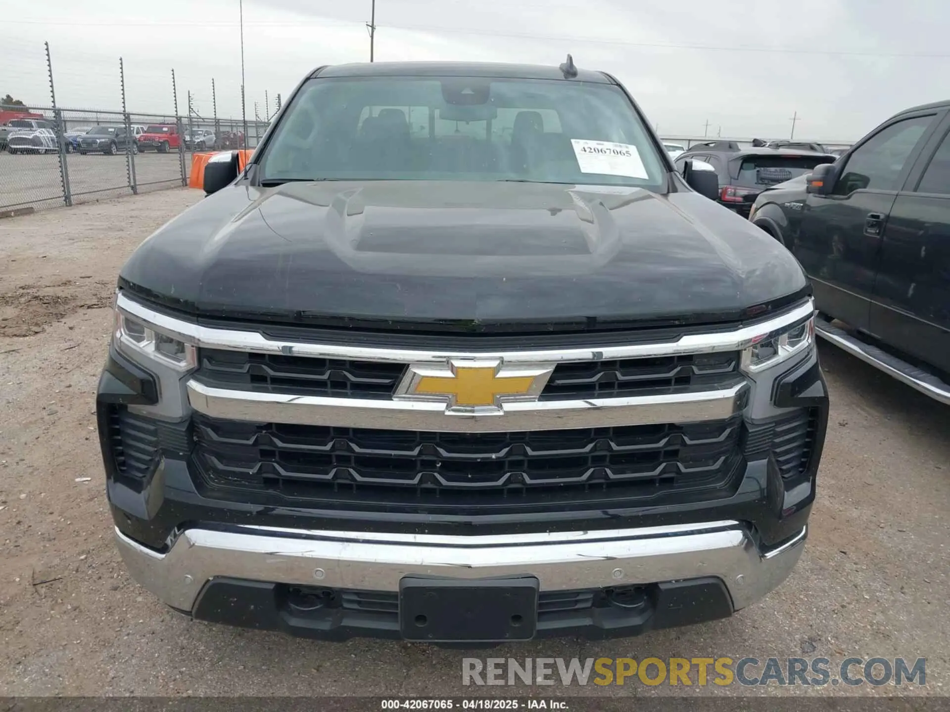 12 fotografías del automóvil dañado 3GCPACEDXSG218339 CHEVROLET SILVERADO 1500 2025