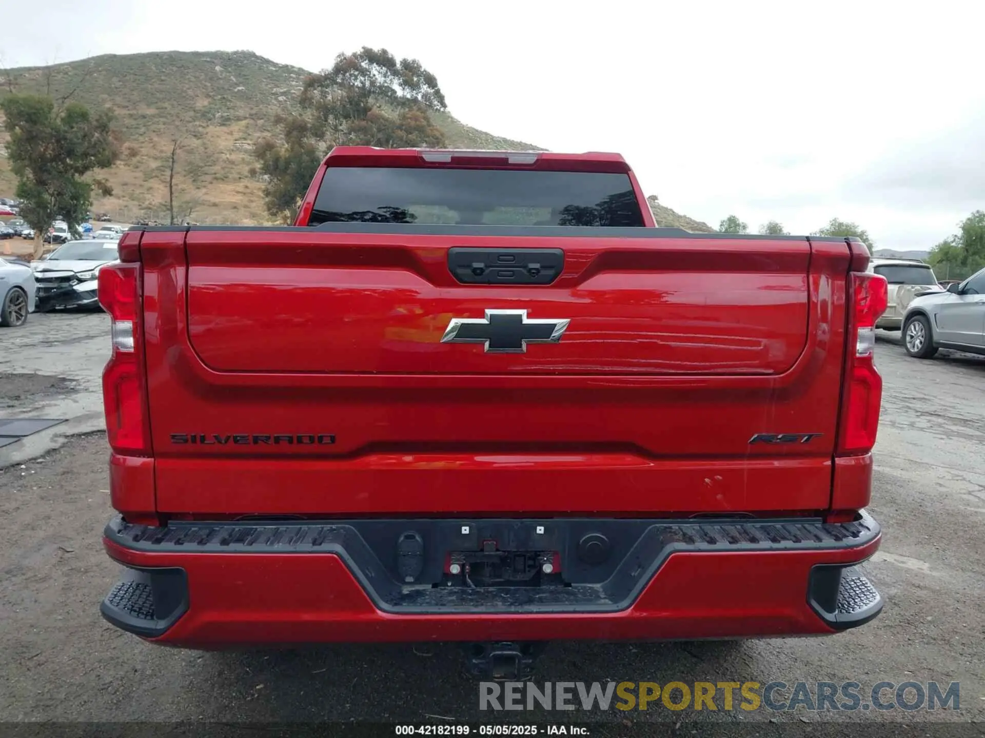 16 fotografías del automóvil dañado 3GCPADEKXSG184150 CHEVROLET SILVERADO 1500 2025