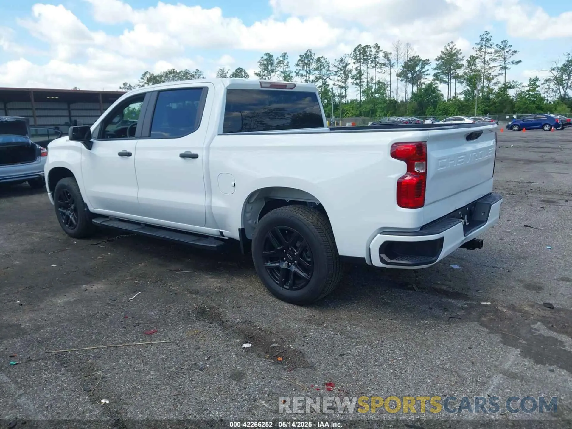 3 fotografías del automóvil dañado 3GCPKBEK7SG141712 CHEVROLET SILVERADO 1500 2025