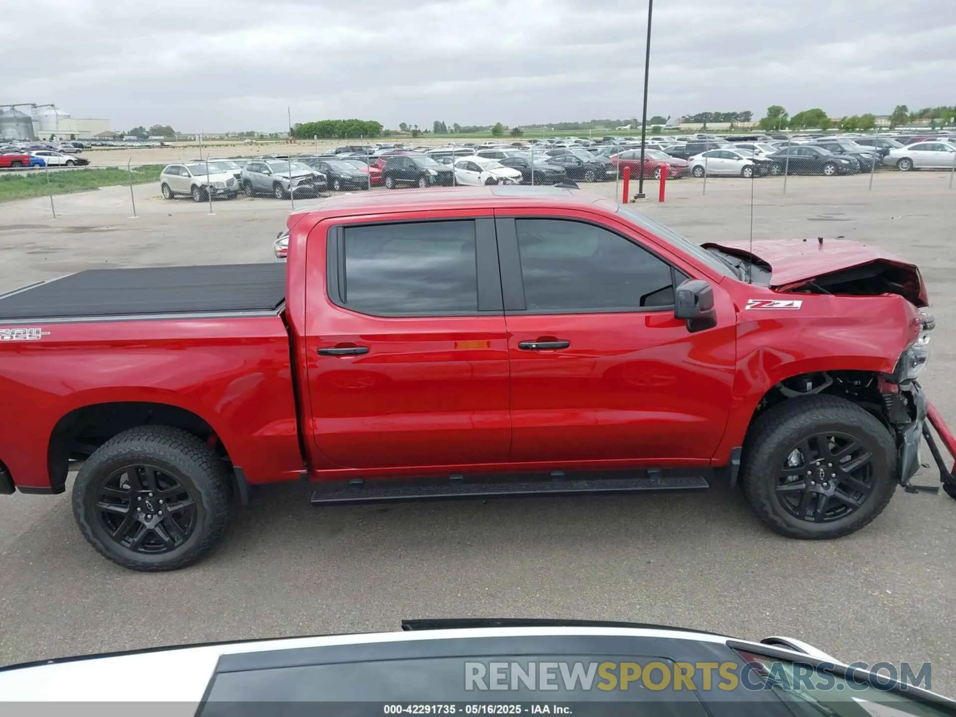 13 fotografías del automóvil dañado 3GCUKFEL3SG226064 CHEVROLET SILVERADO 1500 2025