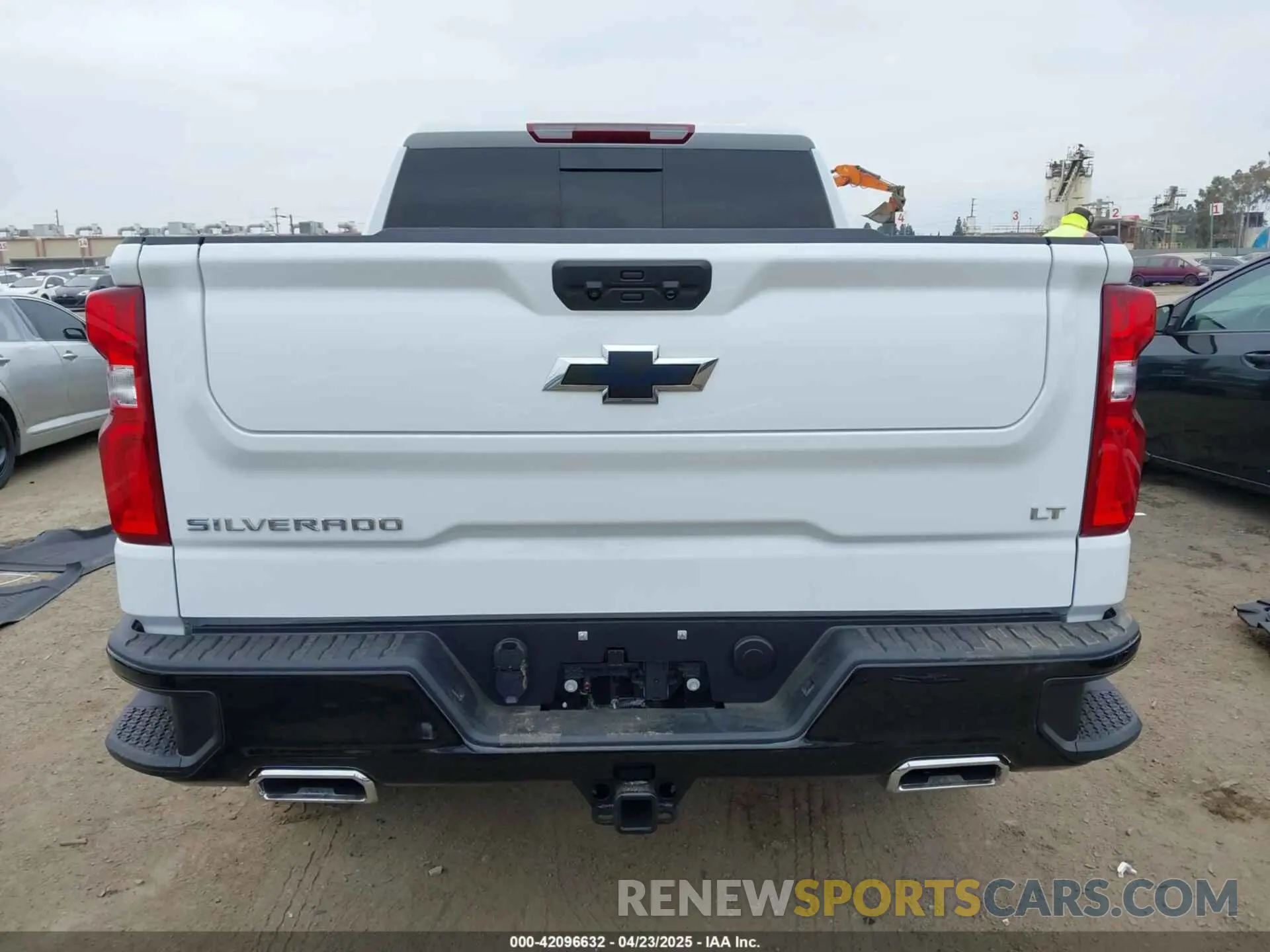 17 fotografías del automóvil dañado 3GCUKFEL9SG224626 CHEVROLET SILVERADO 1500 2025