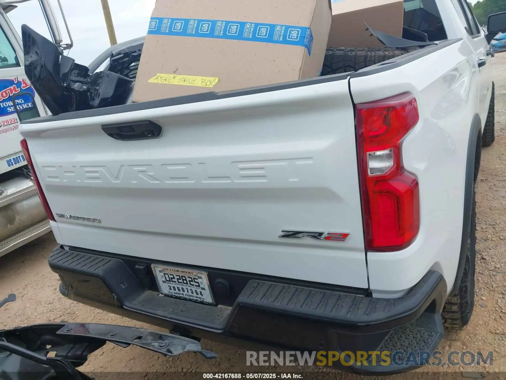 16 fotografías del automóvil dañado 3GCUKHEL1SG170864 CHEVROLET SILVERADO 1500 2025