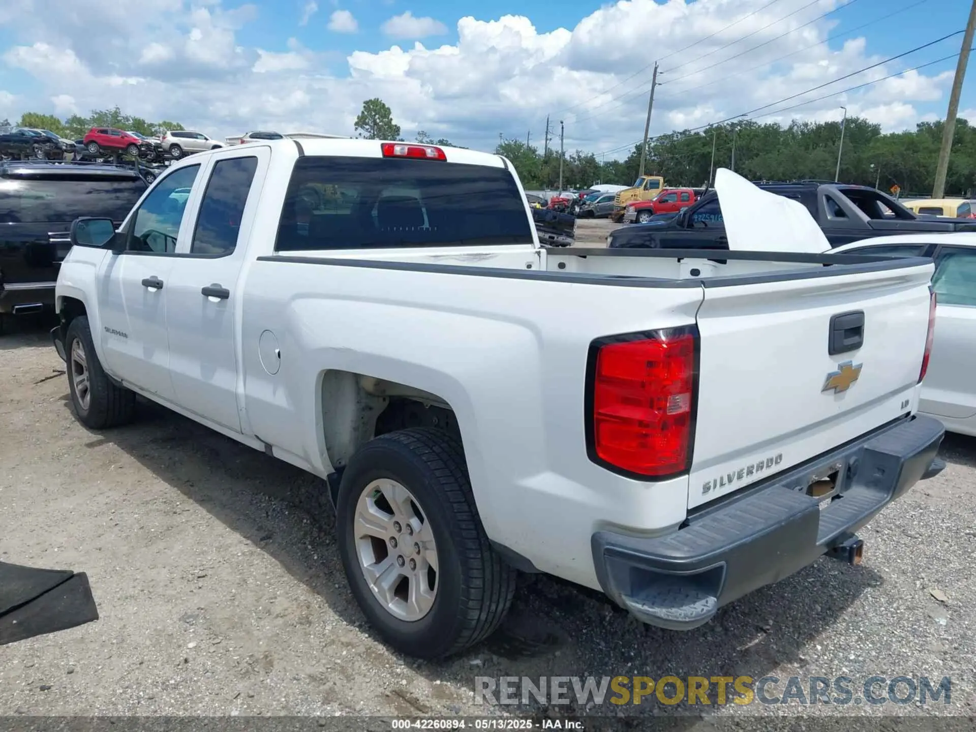 3 fotografías del automóvil dañado 2GCRCNEC9K1127173 CHEVROLET SILVERADO 1500 LD 2019