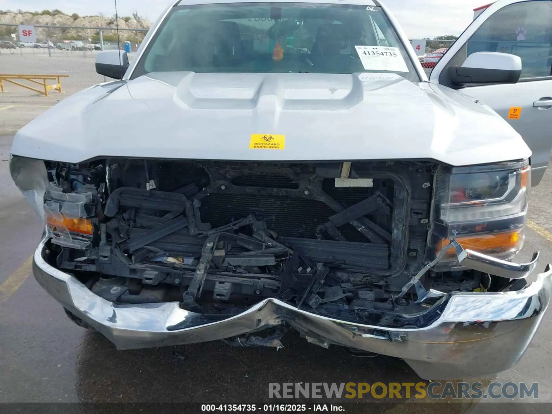 6 fotografías del automóvil dañado 2GCRCPEC4K1151683 CHEVROLET SILVERADO 1500 LD 2019