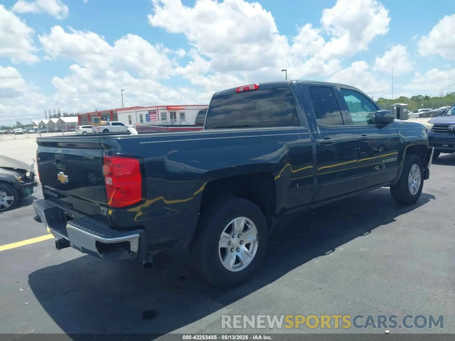 4 fotografías del automóvil dañado 2GCRCPEC9K1151906 CHEVROLET SILVERADO 1500 LD 2019