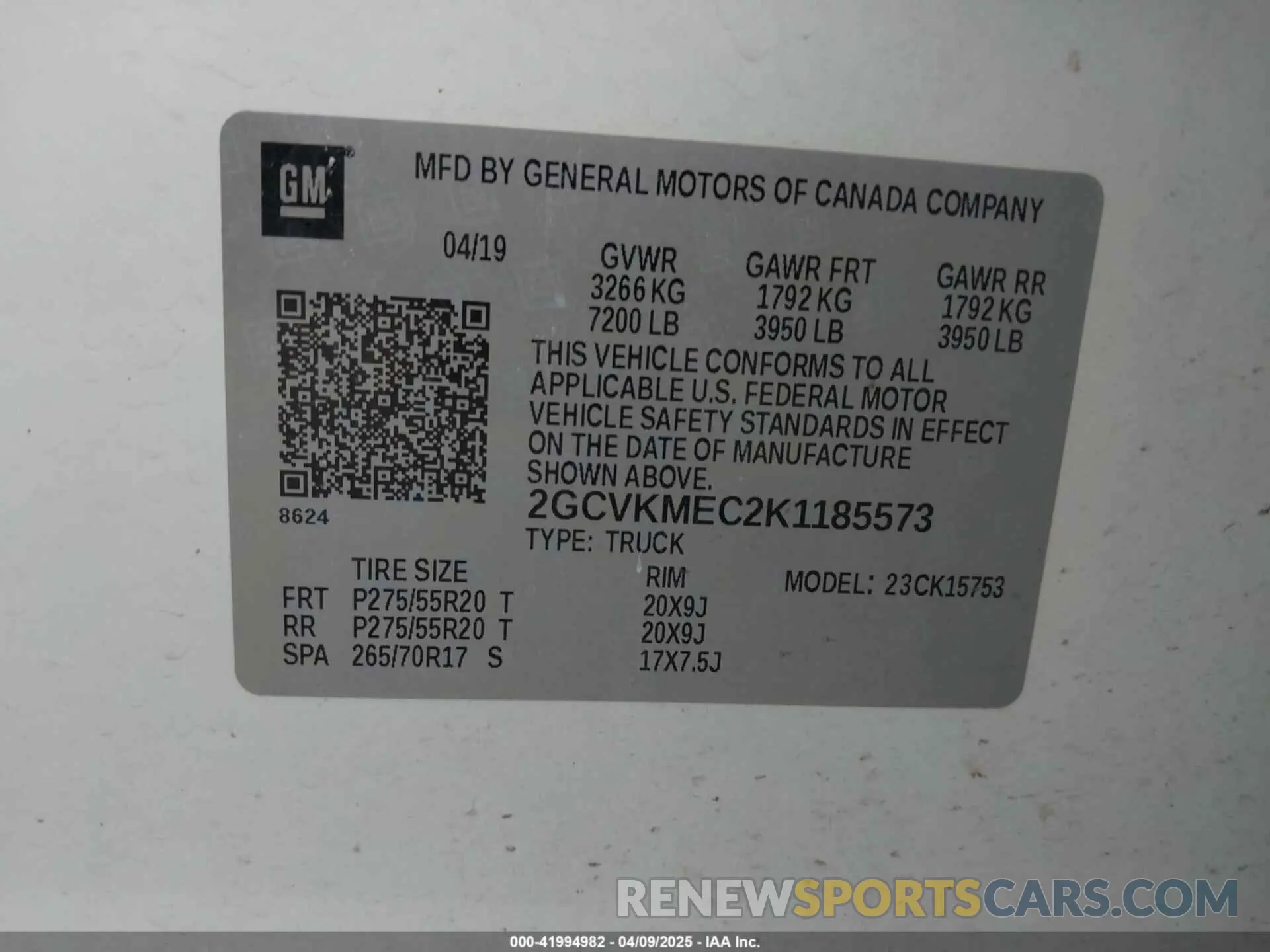 9 fotografías del automóvil dañado 2GCVKMEC2K1185573 CHEVROLET SILVERADO 1500 LD 2019