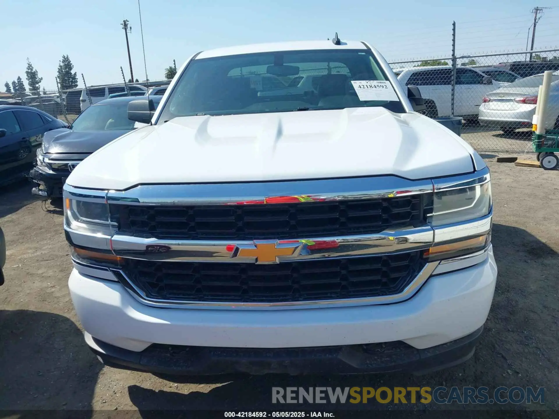 12 fotografías del automóvil dañado 2GCVKNEC3K1223916 CHEVROLET SILVERADO 1500 LD 2019