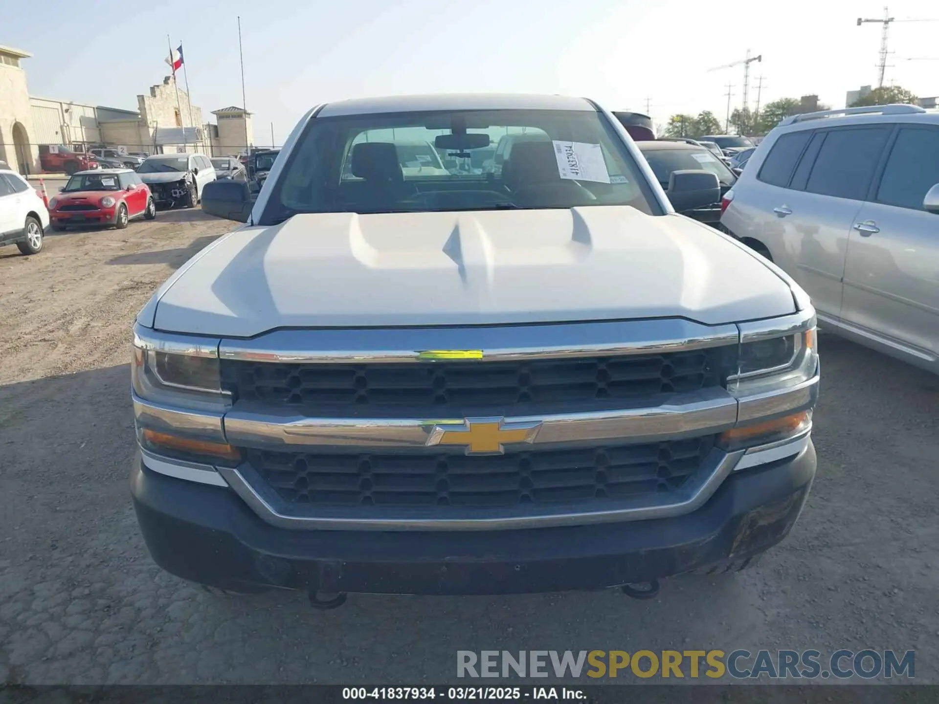 12 fotografías del automóvil dañado 2GCVKNEC5K1163637 CHEVROLET SILVERADO 1500 LD 2019