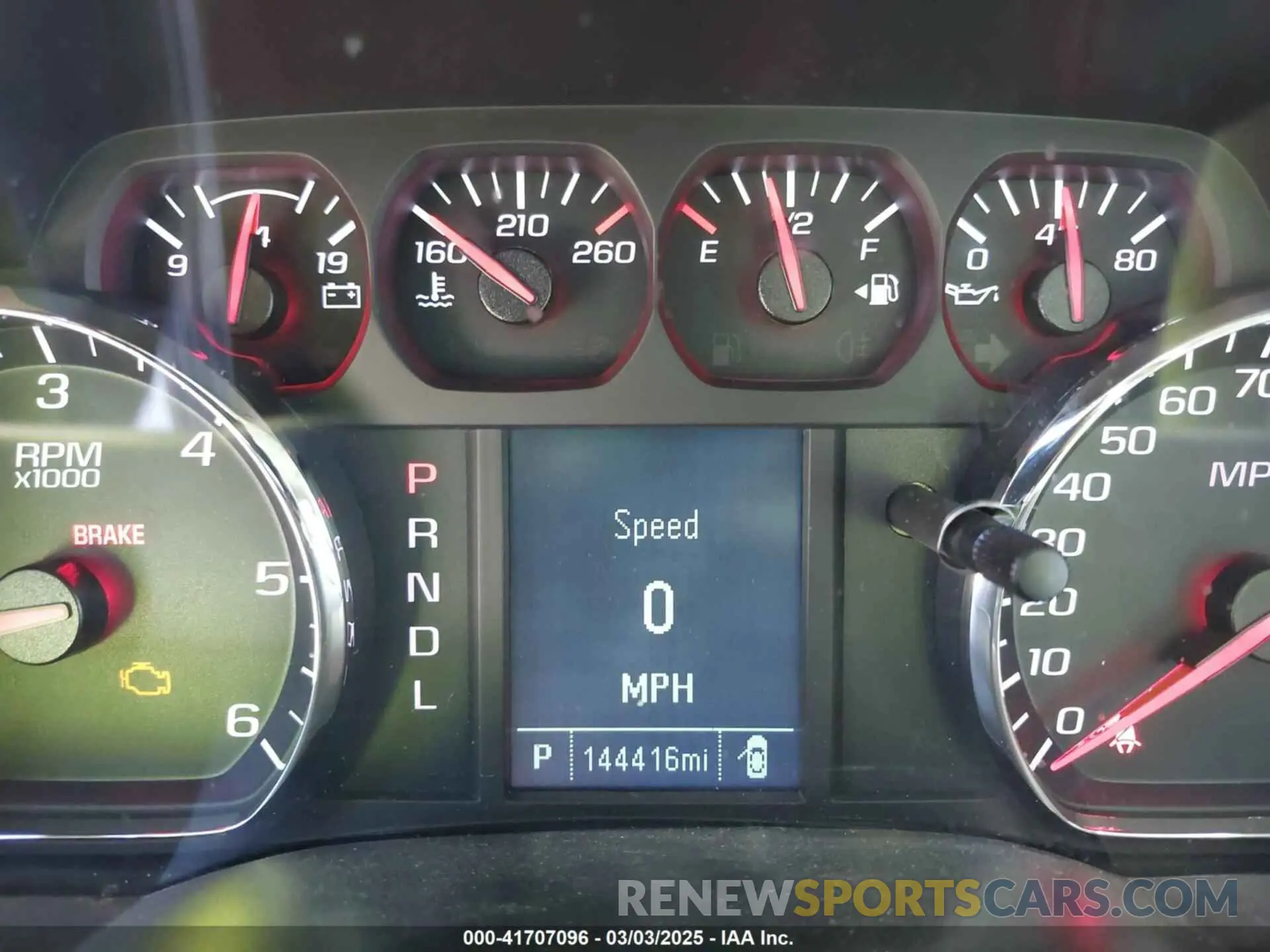 15 fotografías del automóvil dañado 2GCVKNECXK1121058 CHEVROLET SILVERADO 1500 LD 2019