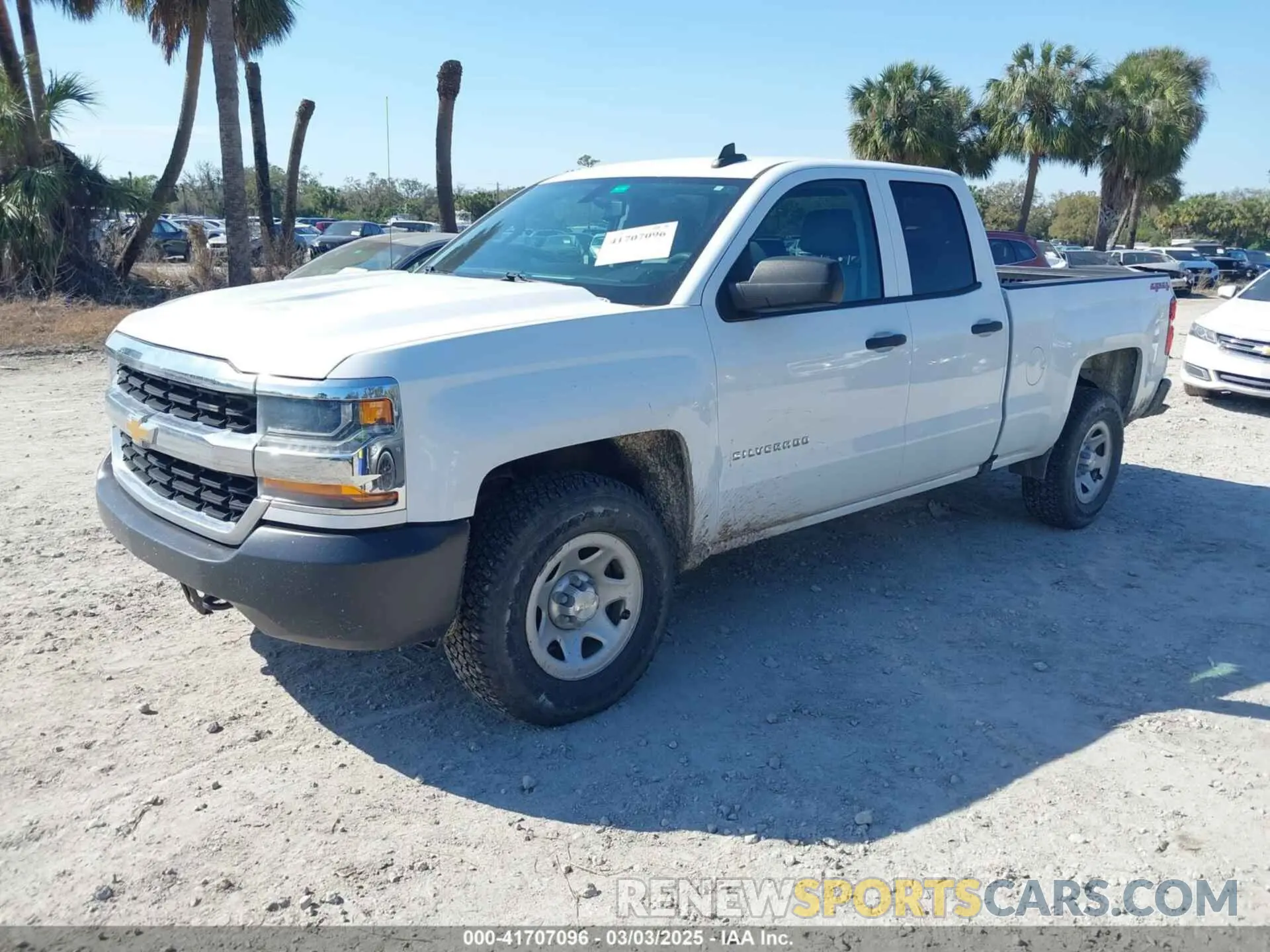 2 fotografías del automóvil dañado 2GCVKNECXK1121058 CHEVROLET SILVERADO 1500 LD 2019