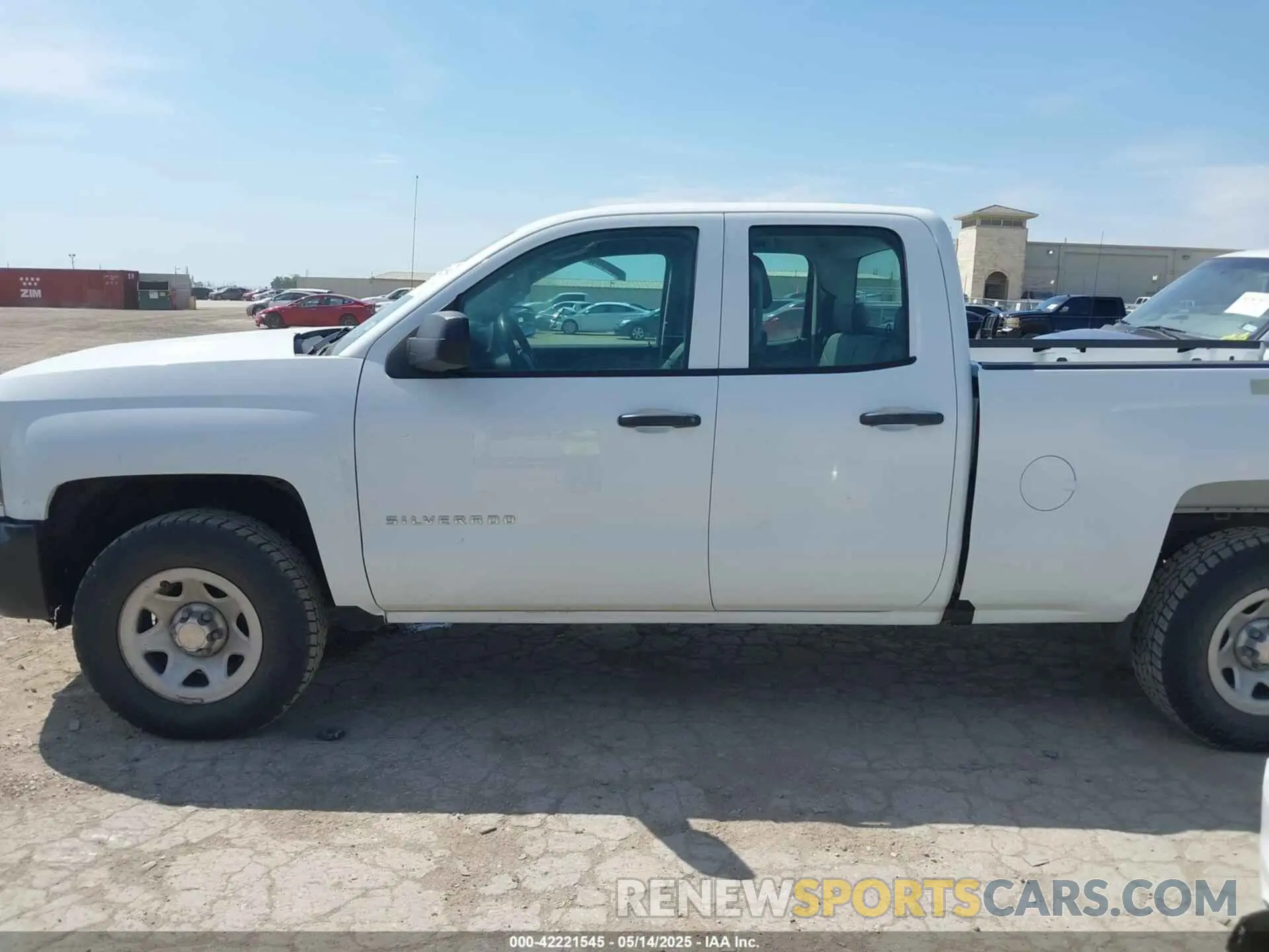 14 fotografías del automóvil dañado 2GCVKNECXK1164038 CHEVROLET SILVERADO 1500 LD 2019