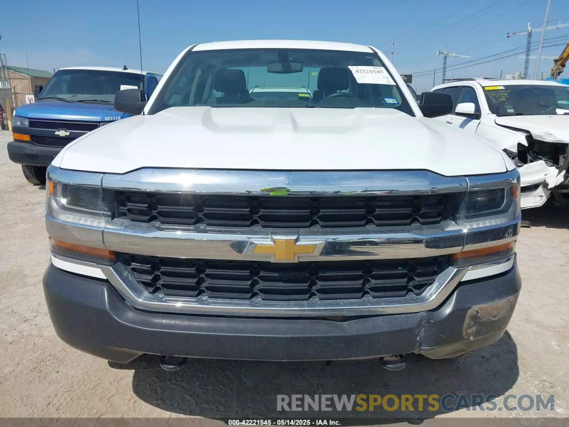 6 fotografías del automóvil dañado 2GCVKNECXK1164038 CHEVROLET SILVERADO 1500 LD 2019