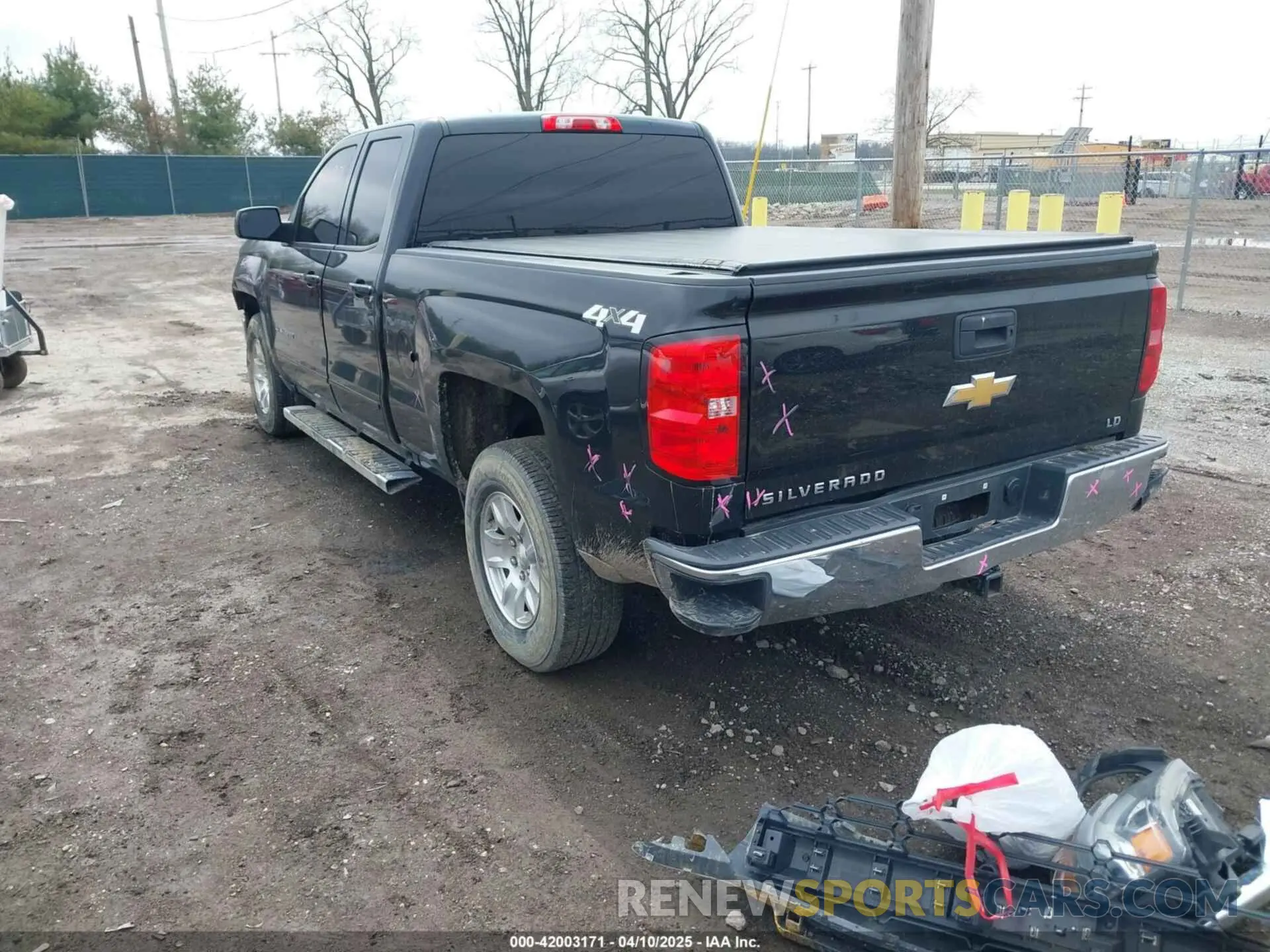 3 fotografías del automóvil dañado 2GCVKPEC0K1142254 CHEVROLET SILVERADO 1500 LD 2019