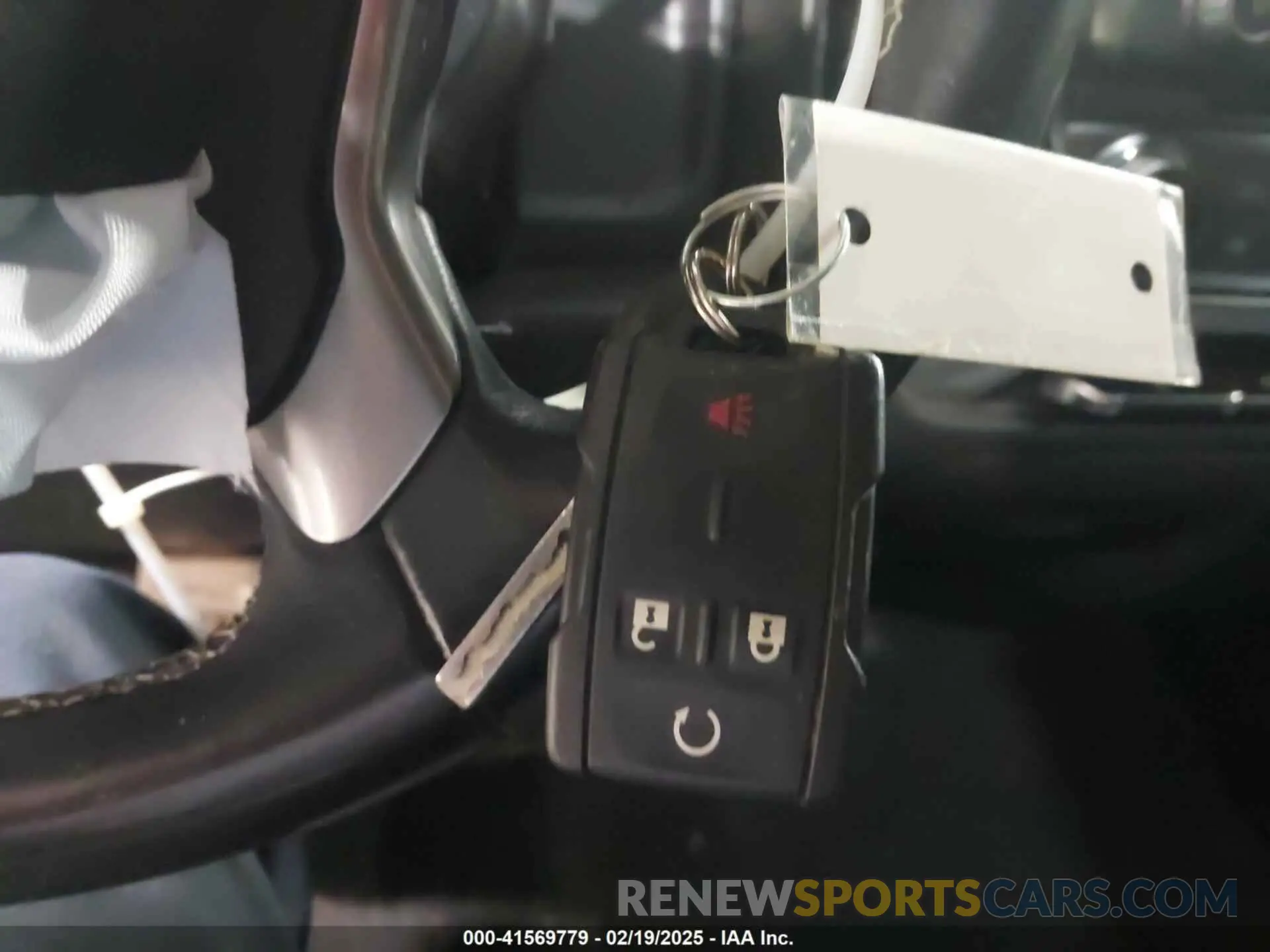 11 fotografías del automóvil dañado 2GCVKPEC1K1115080 CHEVROLET SILVERADO 1500 LD 2019