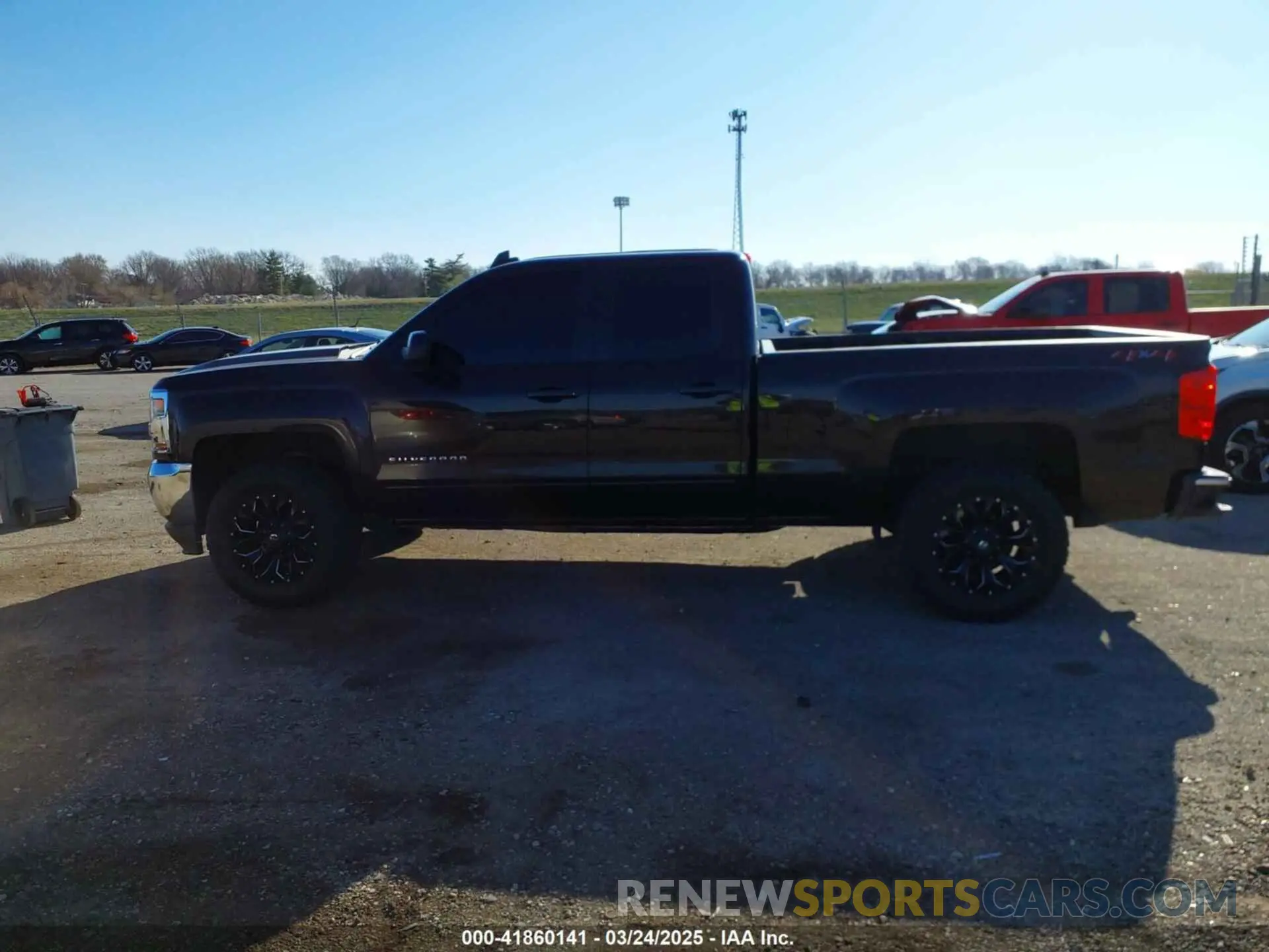 14 fotografías del automóvil dañado 2GCVKPEC1K1149309 CHEVROLET SILVERADO 1500 LD 2019
