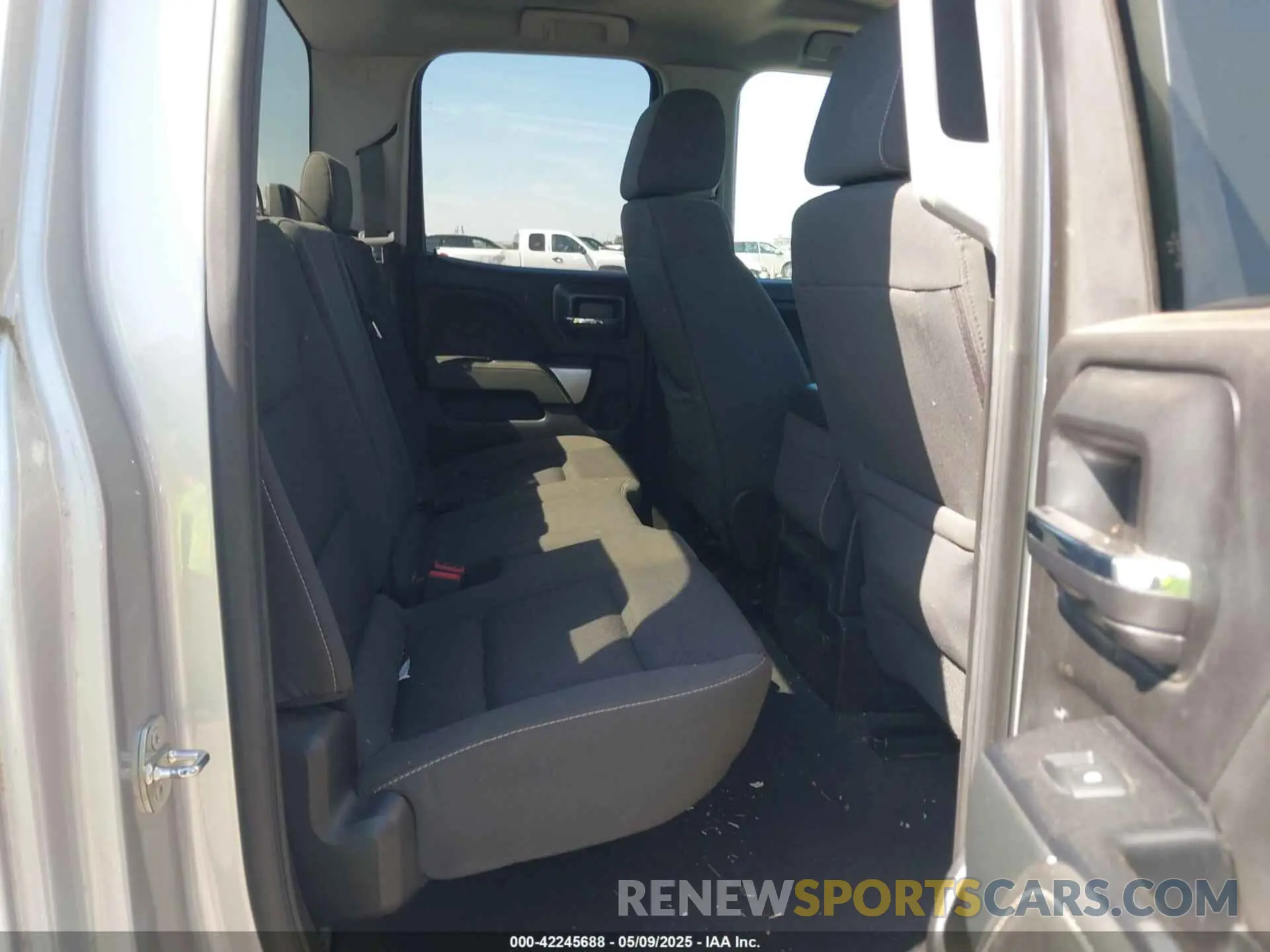 8 fotografías del automóvil dañado 2GCVKPEC1K1191401 CHEVROLET SILVERADO 1500 LD 2019