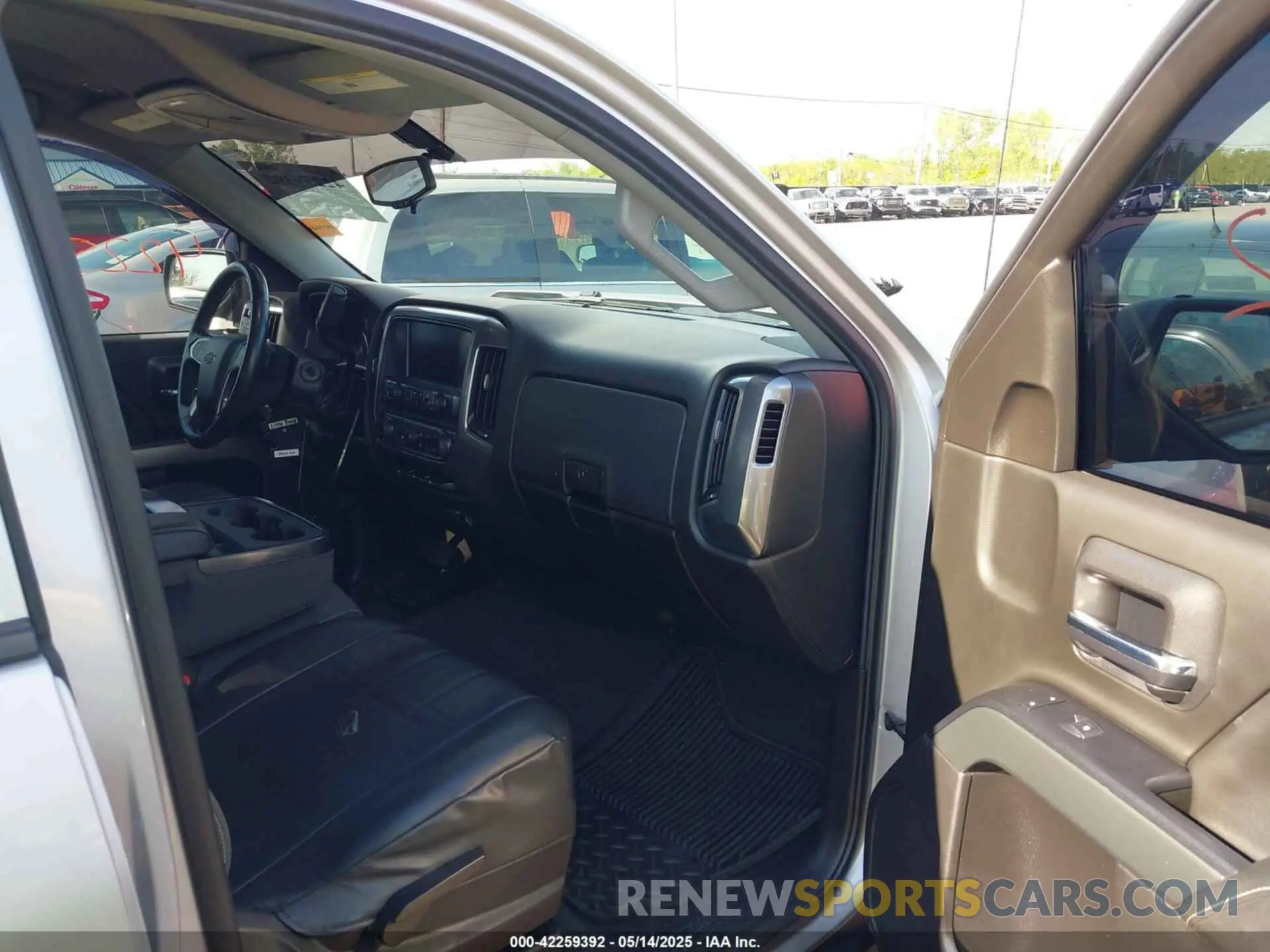 5 fotografías del automóvil dañado 2GCVKPEC1K1211677 CHEVROLET SILVERADO 1500 LD 2019
