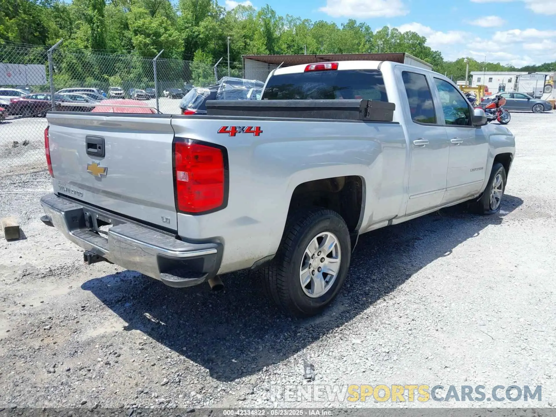 4 fotografías del automóvil dañado 2GCVKPEC2K1158309 CHEVROLET SILVERADO 1500 LD 2019