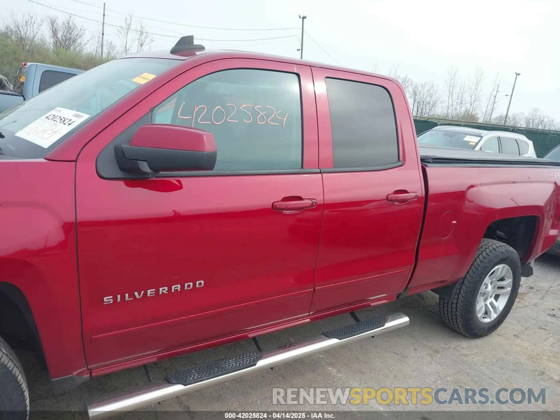 14 fotografías del automóvil dañado 2GCVKPEC2K1188832 CHEVROLET SILVERADO 1500 LD 2019