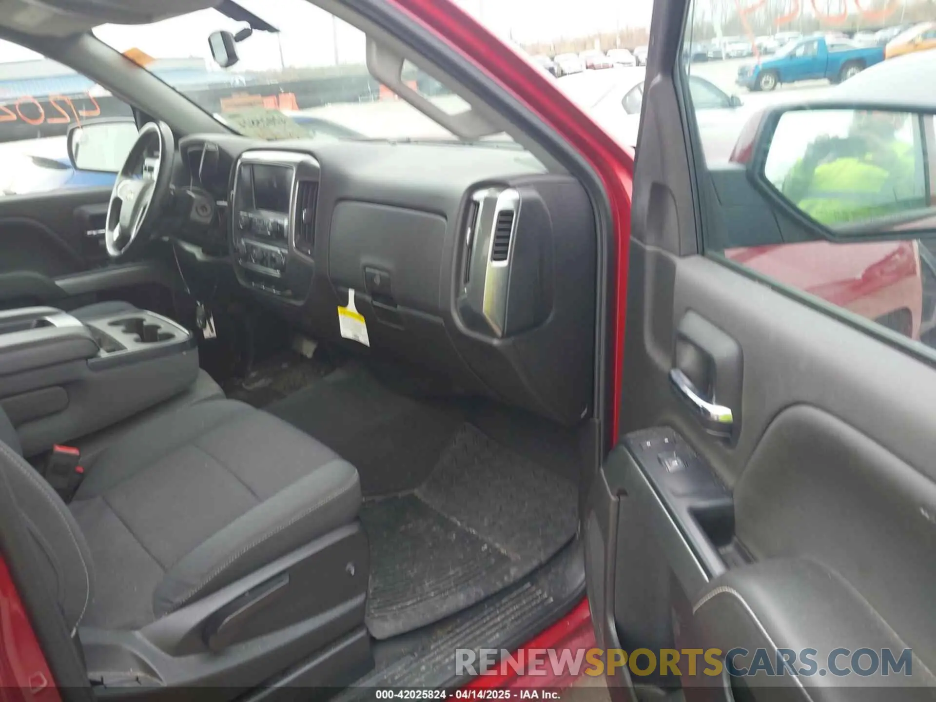 5 fotografías del automóvil dañado 2GCVKPEC2K1188832 CHEVROLET SILVERADO 1500 LD 2019