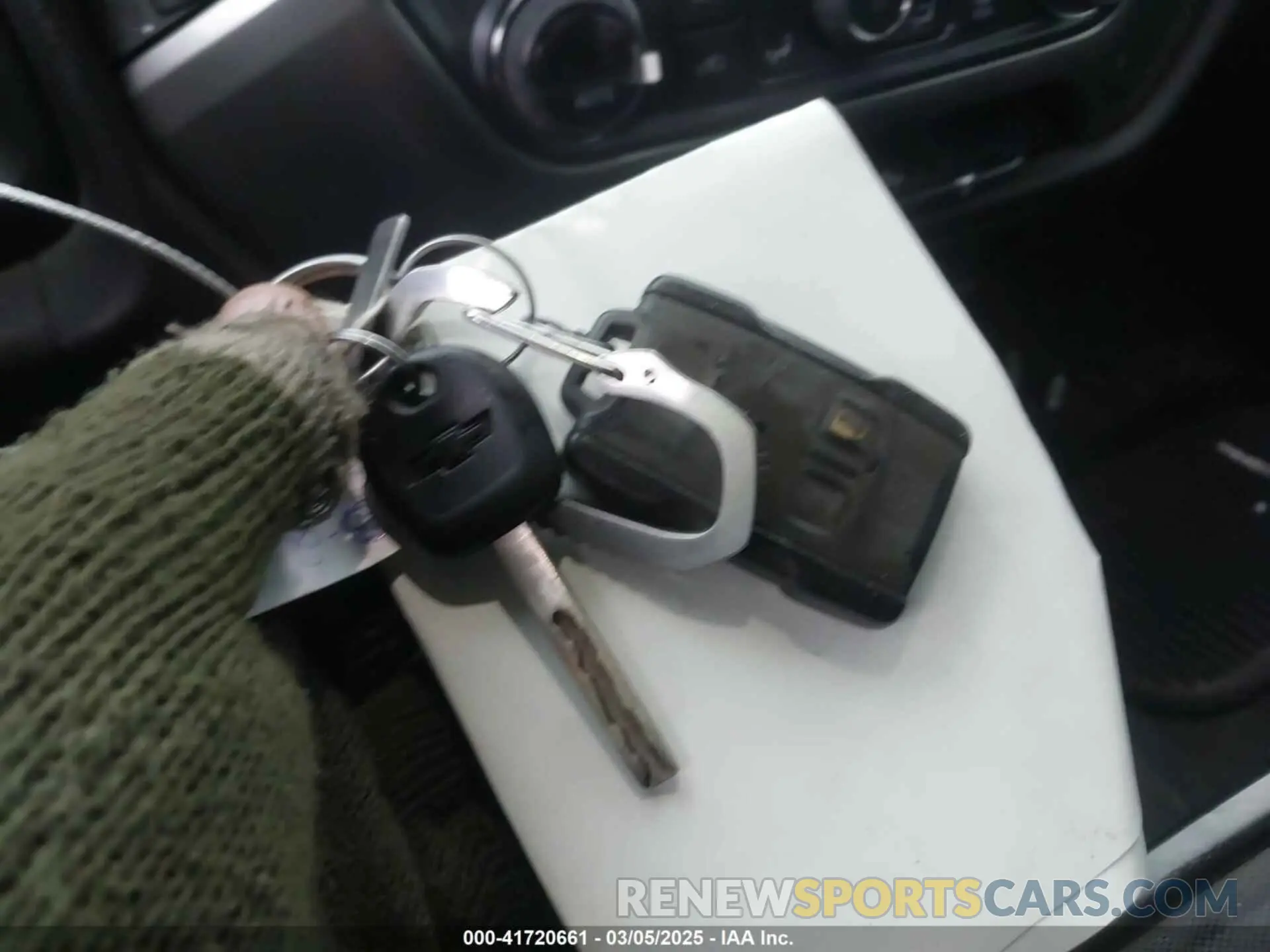 11 fotografías del automóvil dañado 2GCVKPEC3K1107675 CHEVROLET SILVERADO 1500 LD 2019