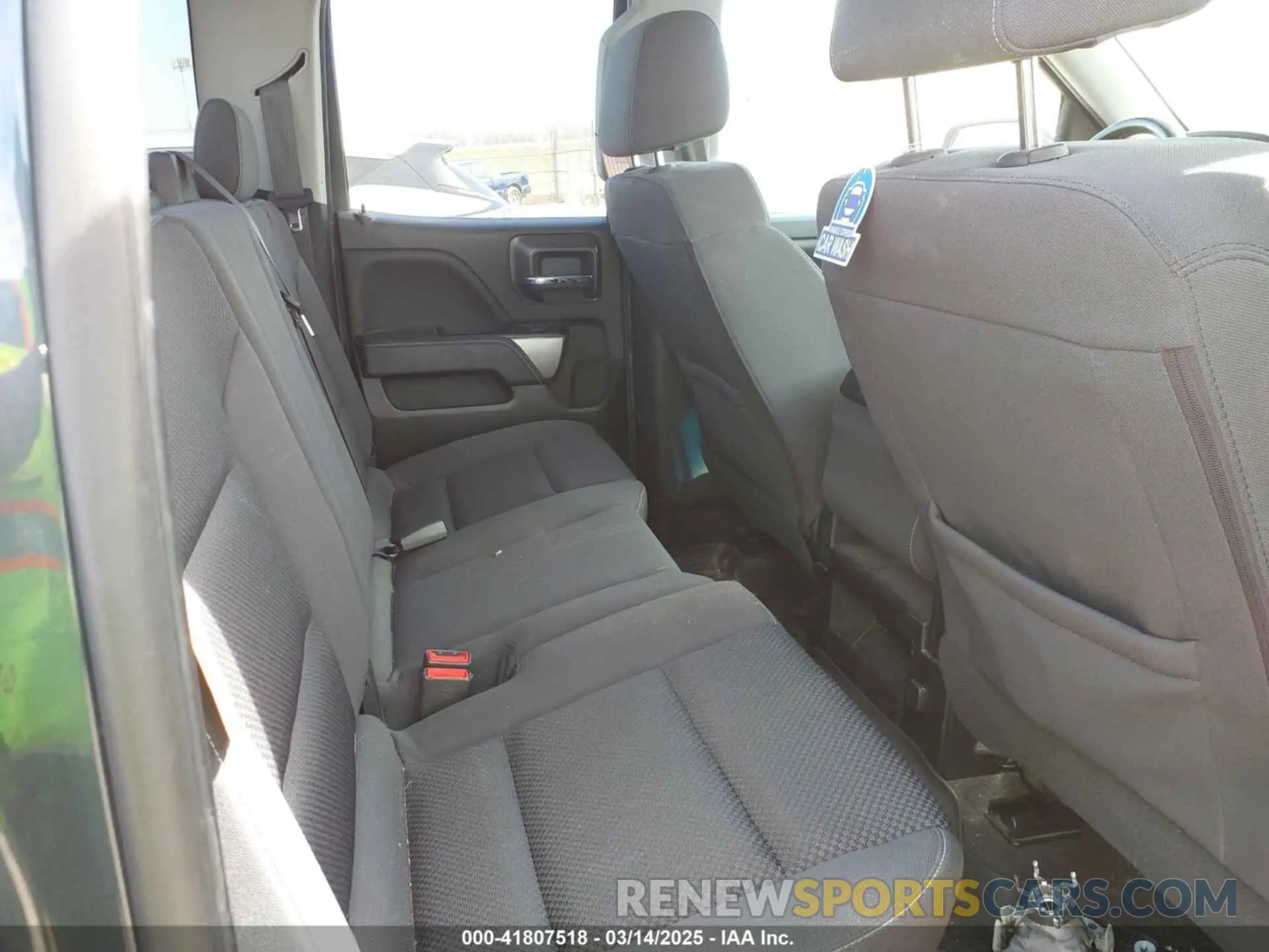 8 fotografías del automóvil dañado 2GCVKPEC4K1112416 CHEVROLET SILVERADO 1500 LD 2019