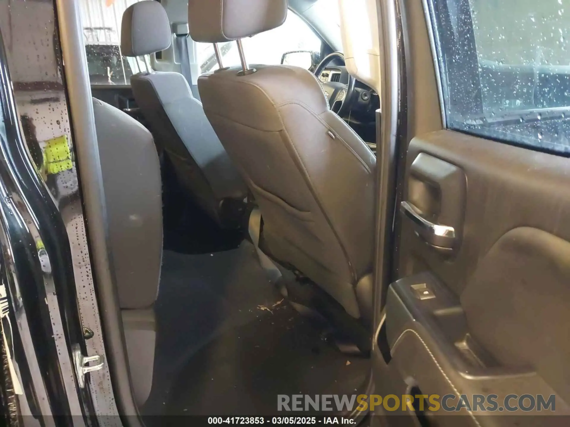 8 fotografías del automóvil dañado 2GCVKPEC4K1135663 CHEVROLET SILVERADO 1500 LD 2019
