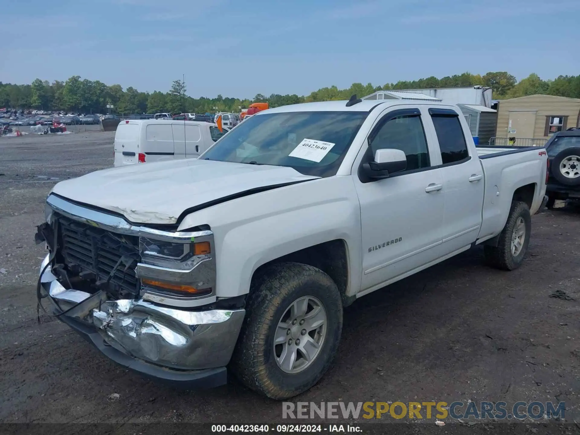 2 fotografías del automóvil dañado 2GCVKPEC9K1147291 CHEVROLET SILVERADO 1500 LD 2019
