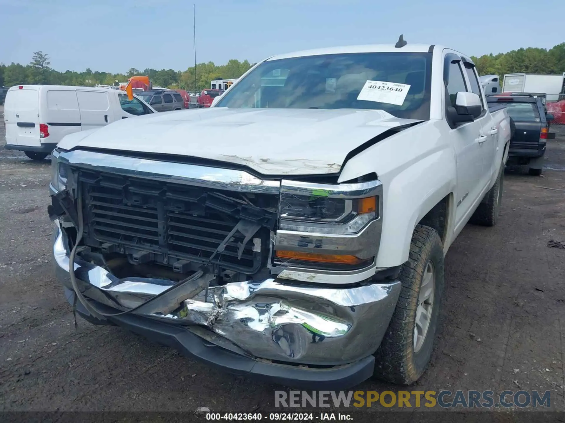 6 fotografías del automóvil dañado 2GCVKPEC9K1147291 CHEVROLET SILVERADO 1500 LD 2019