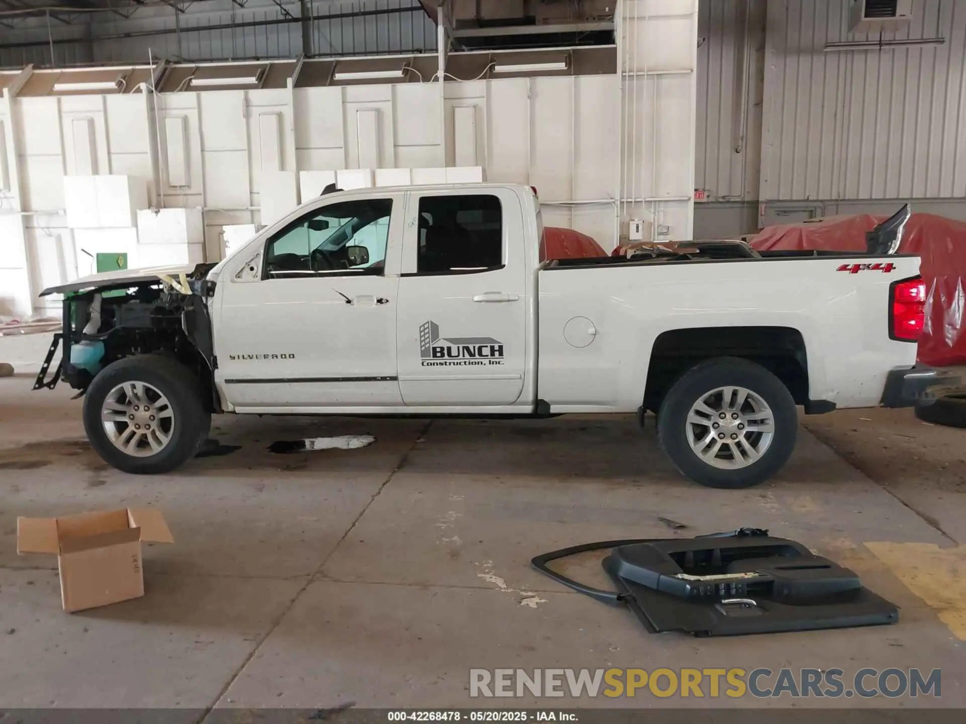 15 fotografías del automóvil dañado 2GCVKPECXK1121556 CHEVROLET SILVERADO 1500 LD 2019