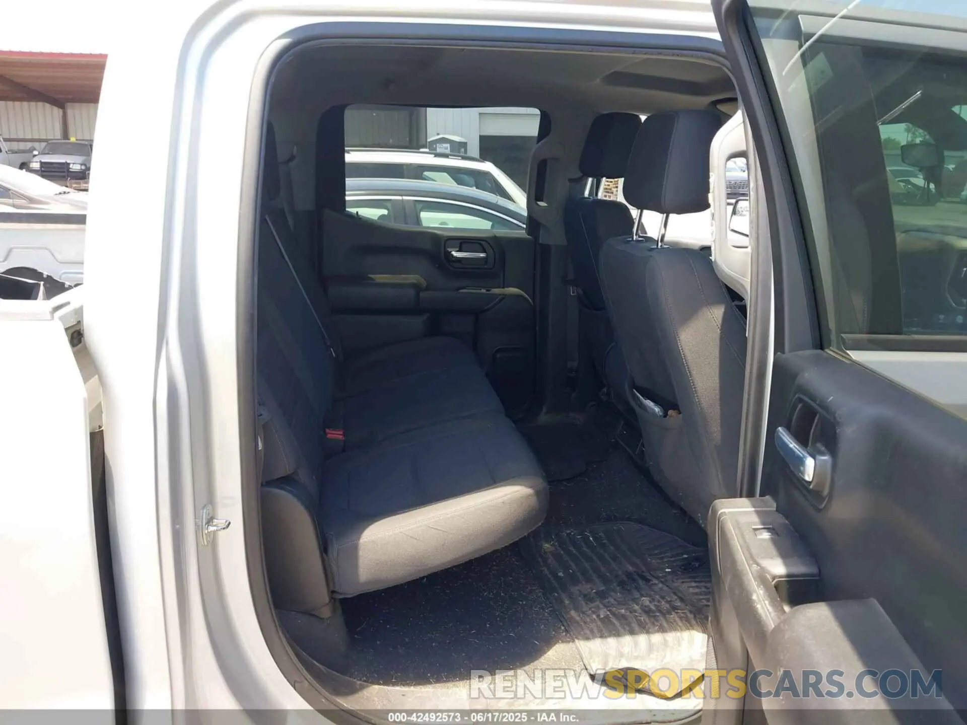 8 fotografías del automóvil dañado 1GCPWBEK0NZ221605 CHEVROLET SILVERADO 1500 LTD 2022
