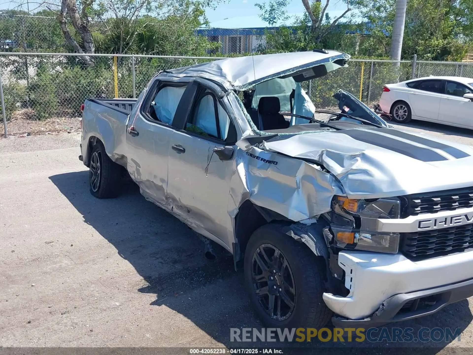 6 fotografías del automóvil dañado 1GCPWBEK5NZ143032 CHEVROLET SILVERADO 1500 LTD 2022