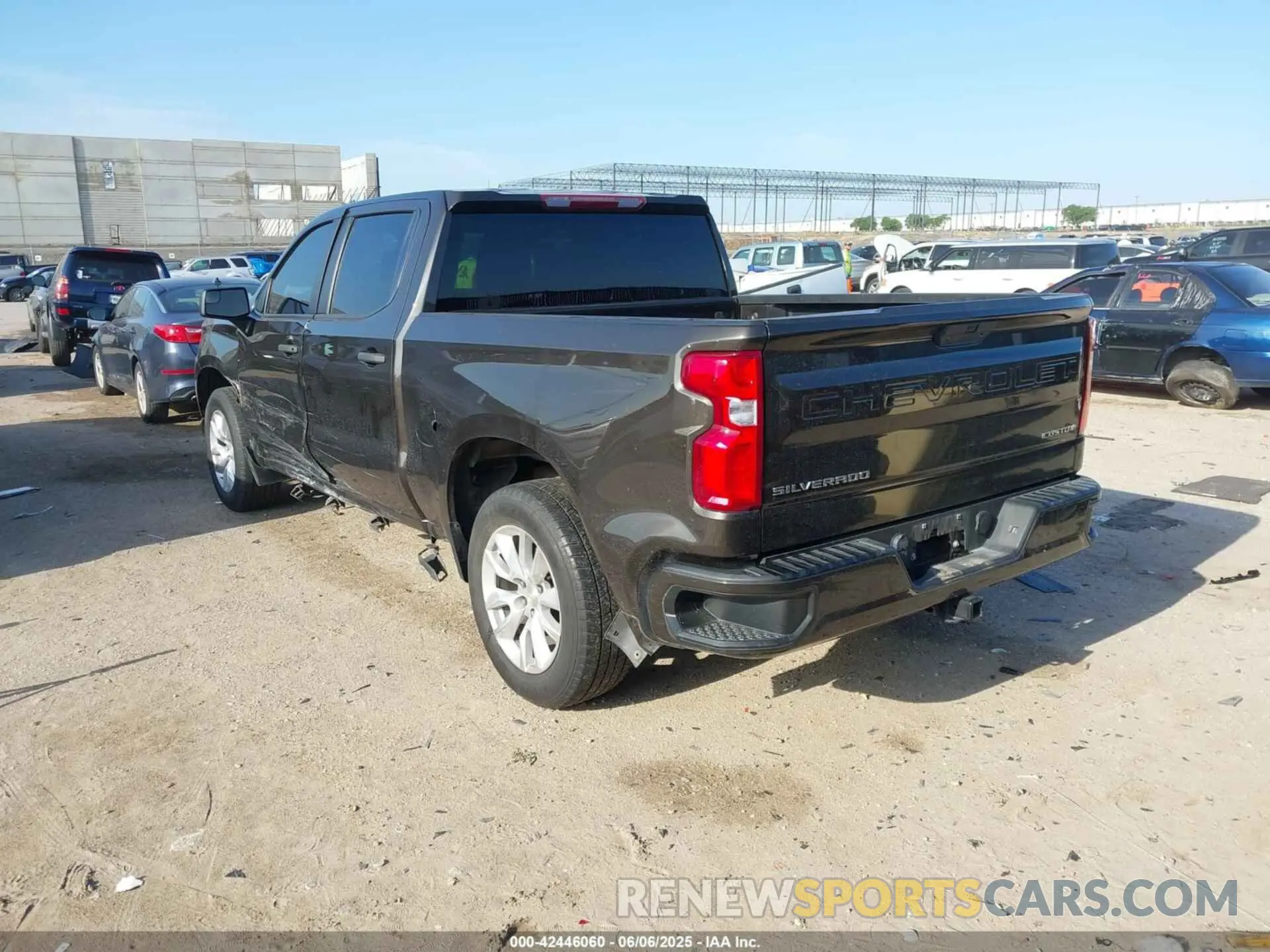 3 fotografías del automóvil dañado 1GCPWBEK6NZ121895 CHEVROLET SILVERADO 1500 LTD 2022
