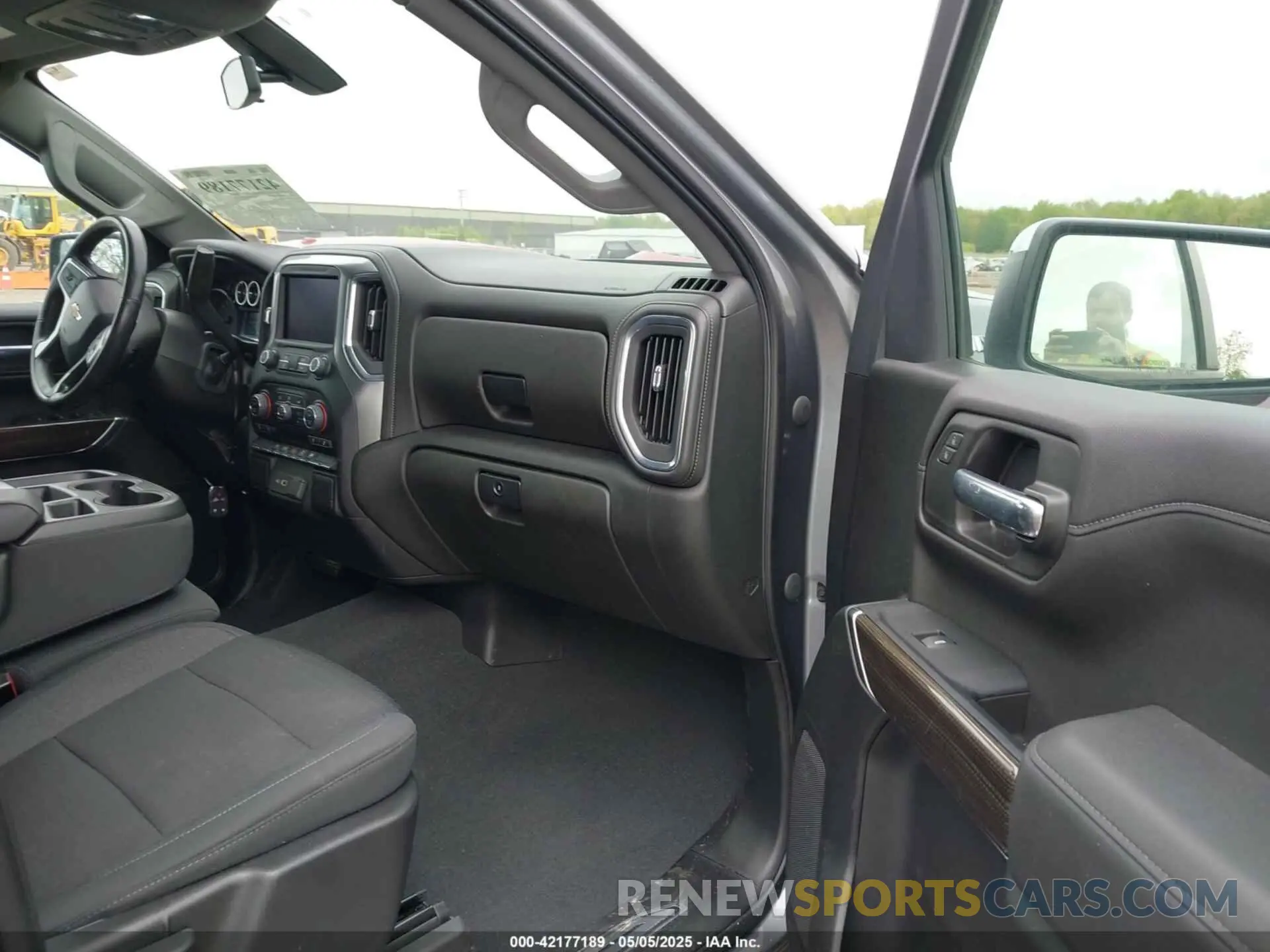 5 fotografías del automóvil dañado 1GCPYJEK3NZ114486 CHEVROLET SILVERADO 1500 LTD 2022