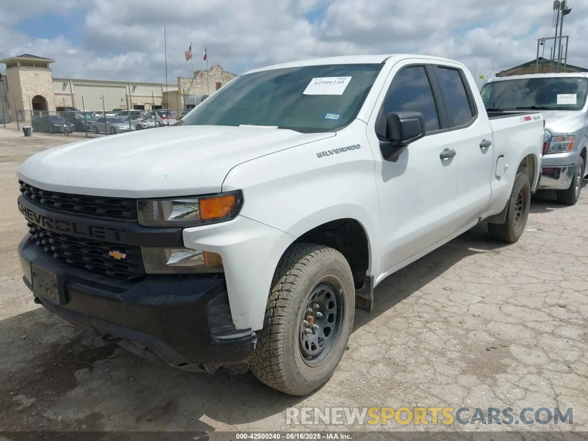 2 fotografías del automóvil dañado 1GCRYAEDXNZ174808 CHEVROLET SILVERADO 1500 LTD 2022