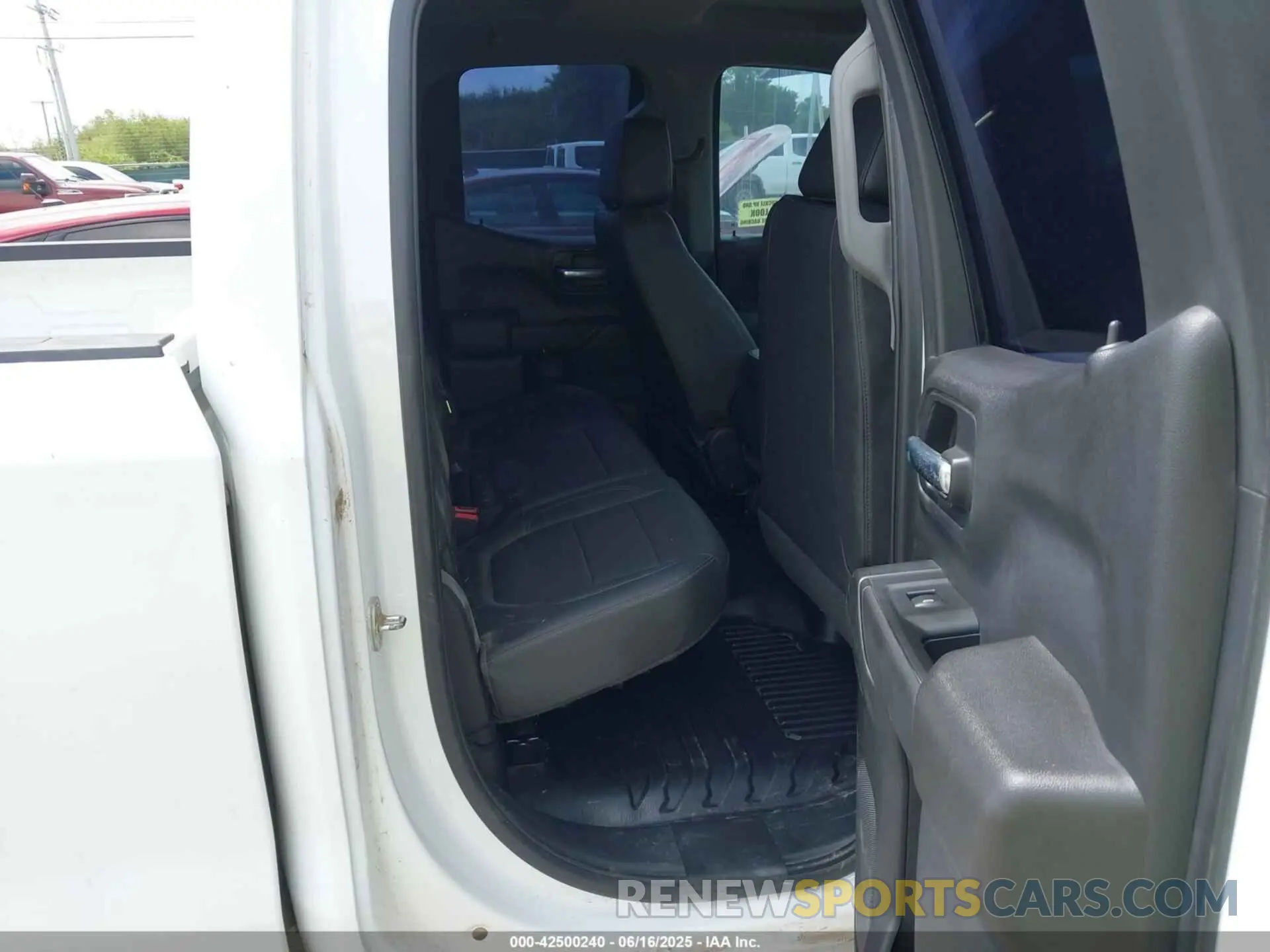 8 fotografías del automóvil dañado 1GCRYAEDXNZ174808 CHEVROLET SILVERADO 1500 LTD 2022