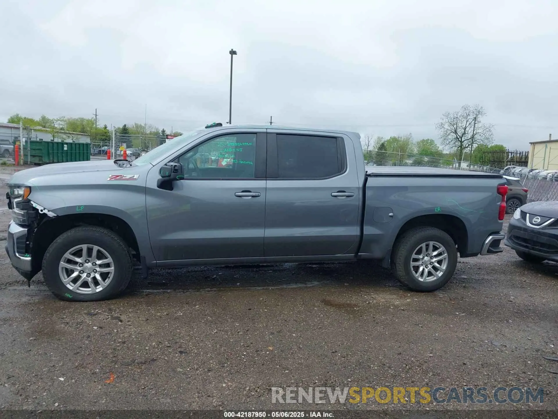 14 fotografías del automóvil dañado 1GCUYDED3NZ208468 CHEVROLET SILVERADO 1500 LTD 2022