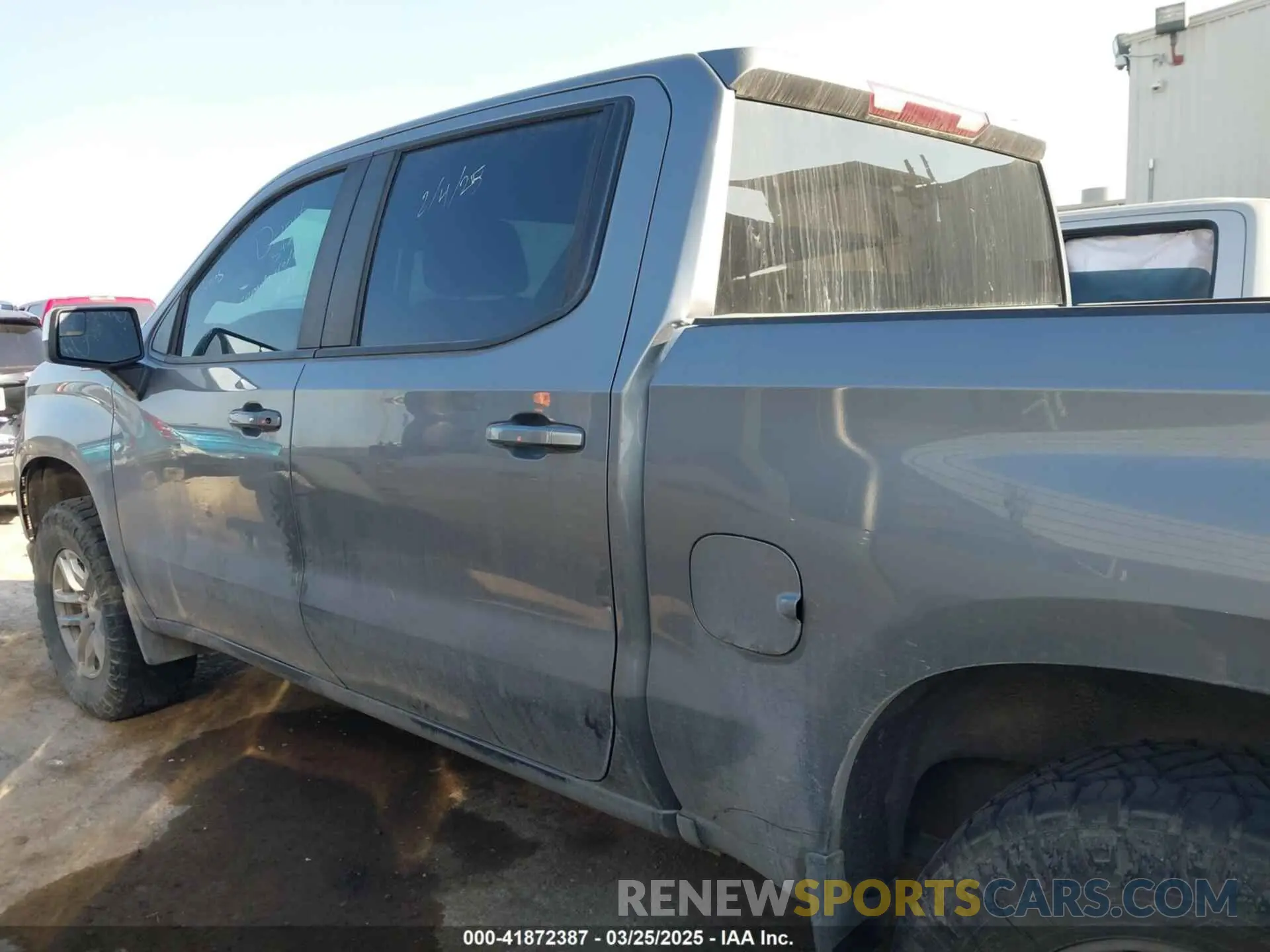 14 fotografías del automóvil dañado 1GCUYDETXNZ185259 CHEVROLET SILVERADO 1500 LTD 2022