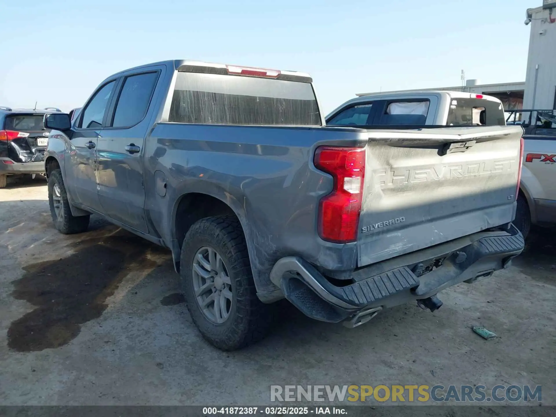 3 fotografías del automóvil dañado 1GCUYDETXNZ185259 CHEVROLET SILVERADO 1500 LTD 2022