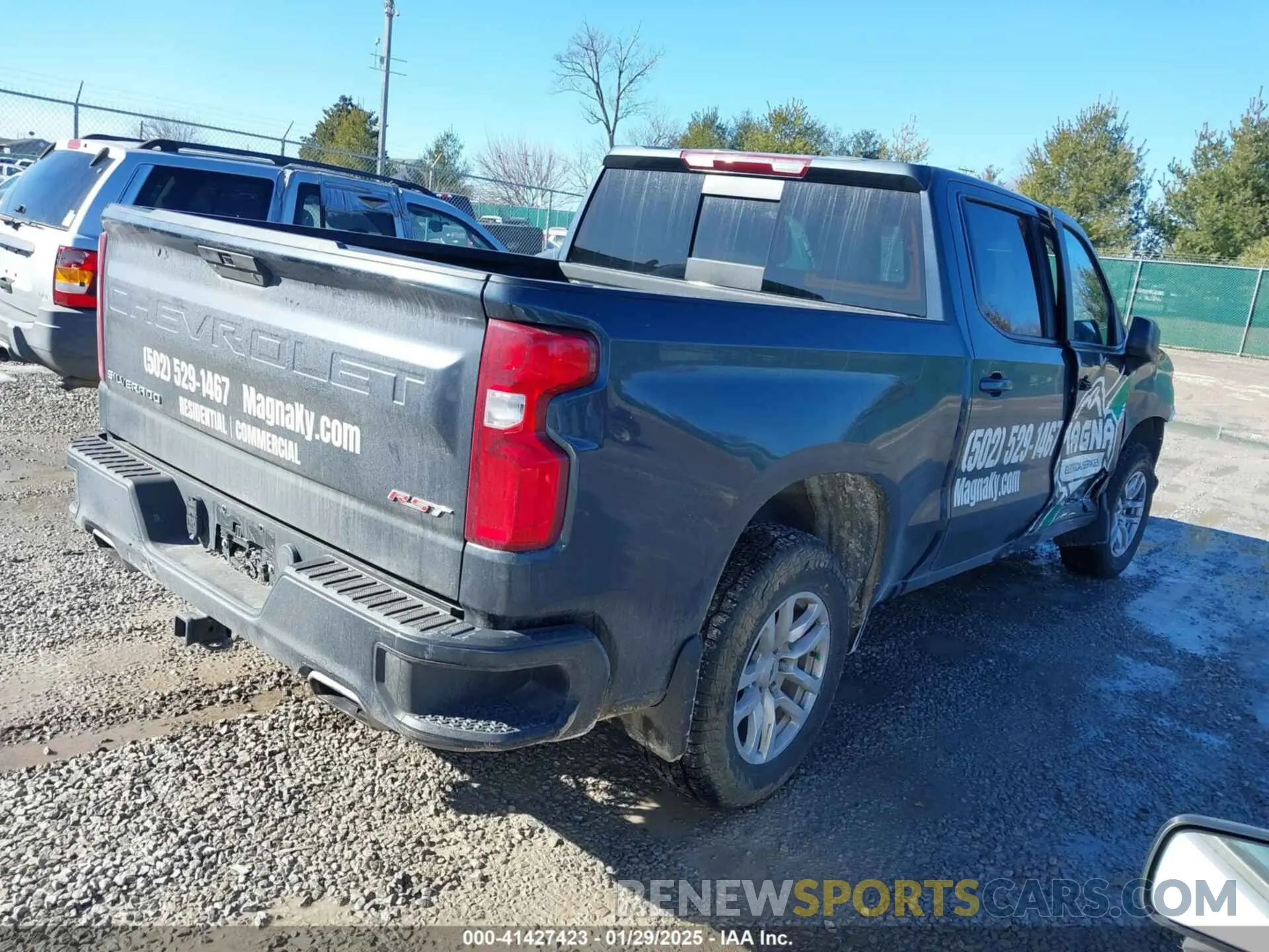 4 fotografías del automóvil dañado 1GCUYEED6NZ130533 CHEVROLET SILVERADO 1500 LTD 2022