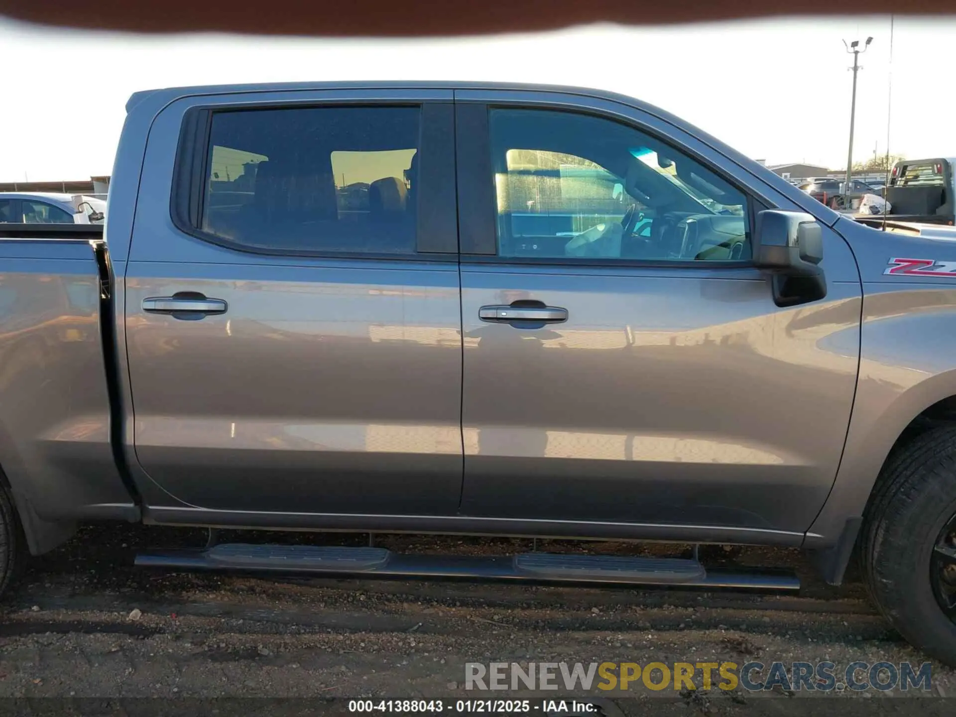 14 fotografías del automóvil dañado 1GCUYEEL3NZ203574 CHEVROLET SILVERADO 1500 LTD 2022