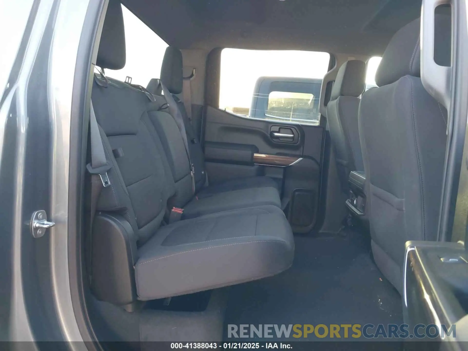 8 fotografías del automóvil dañado 1GCUYEEL3NZ203574 CHEVROLET SILVERADO 1500 LTD 2022