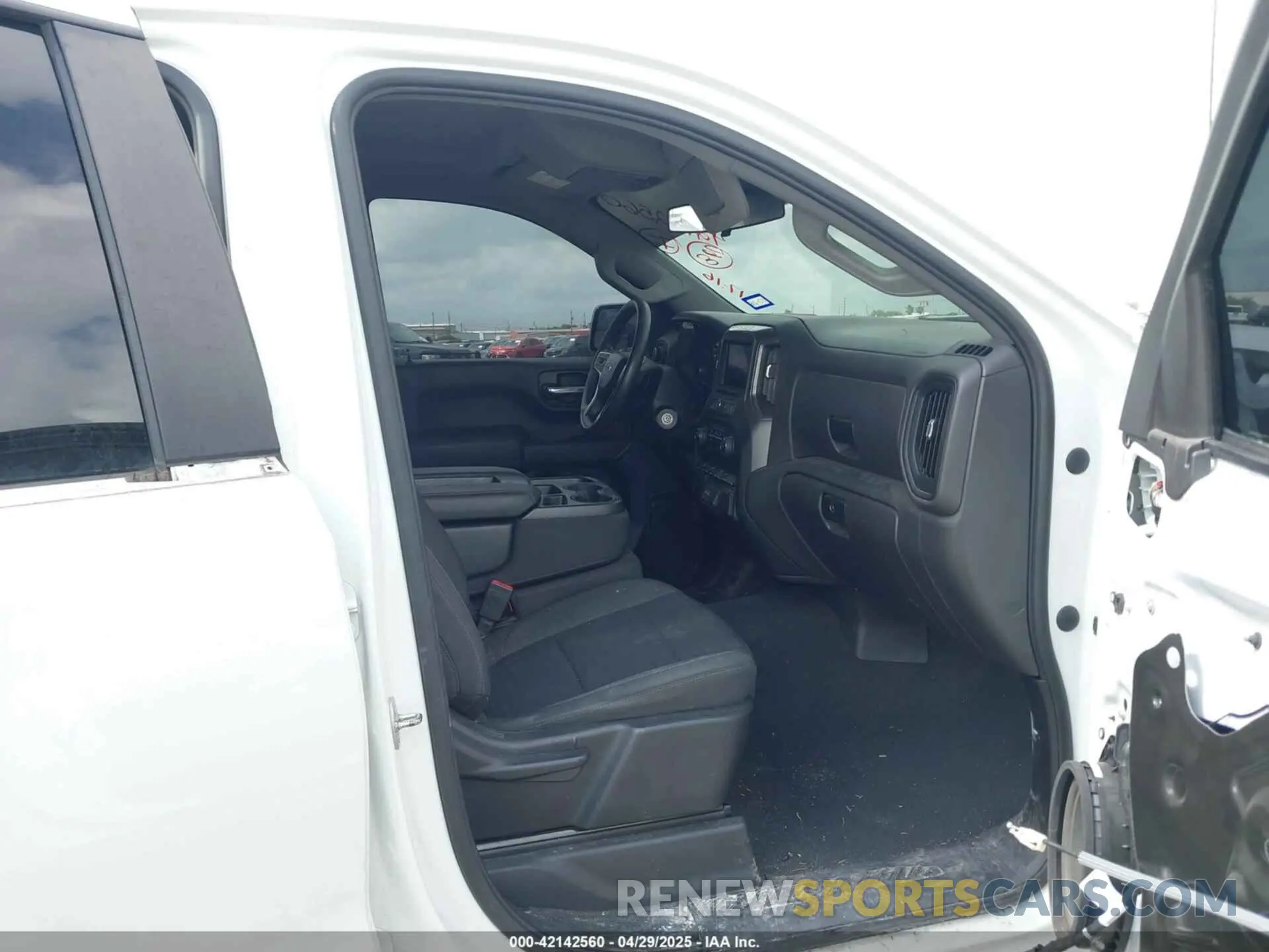 5 fotografías del automóvil dañado 3GCPYCEK6NG139927 CHEVROLET SILVERADO 1500 LTD 2022